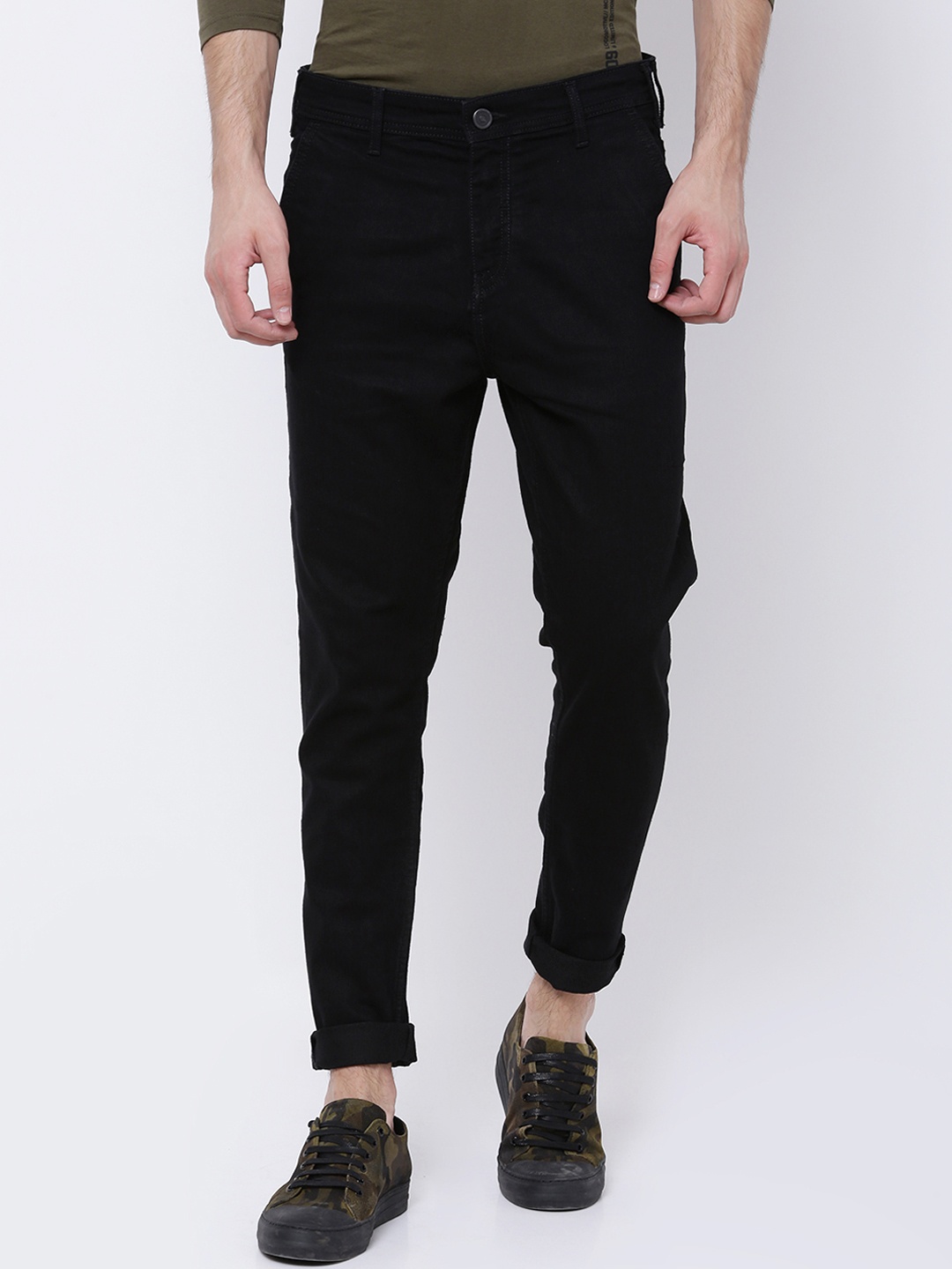 

LOCOMOTIVE Men Black Tapered Fit Mid-Rise Clean Look Jeans