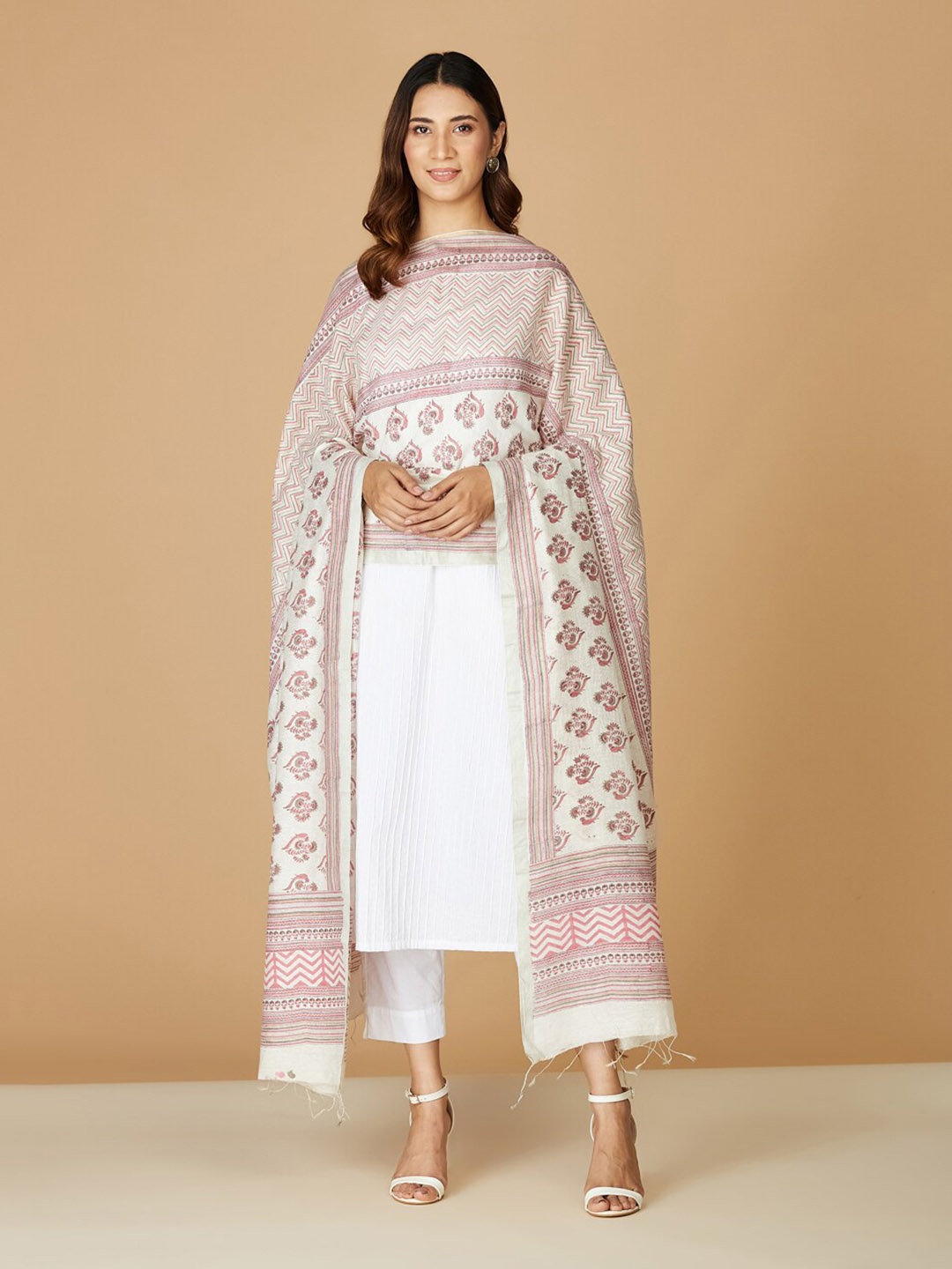 

Fabindia Printed Pure Silk Dupatta, Off white