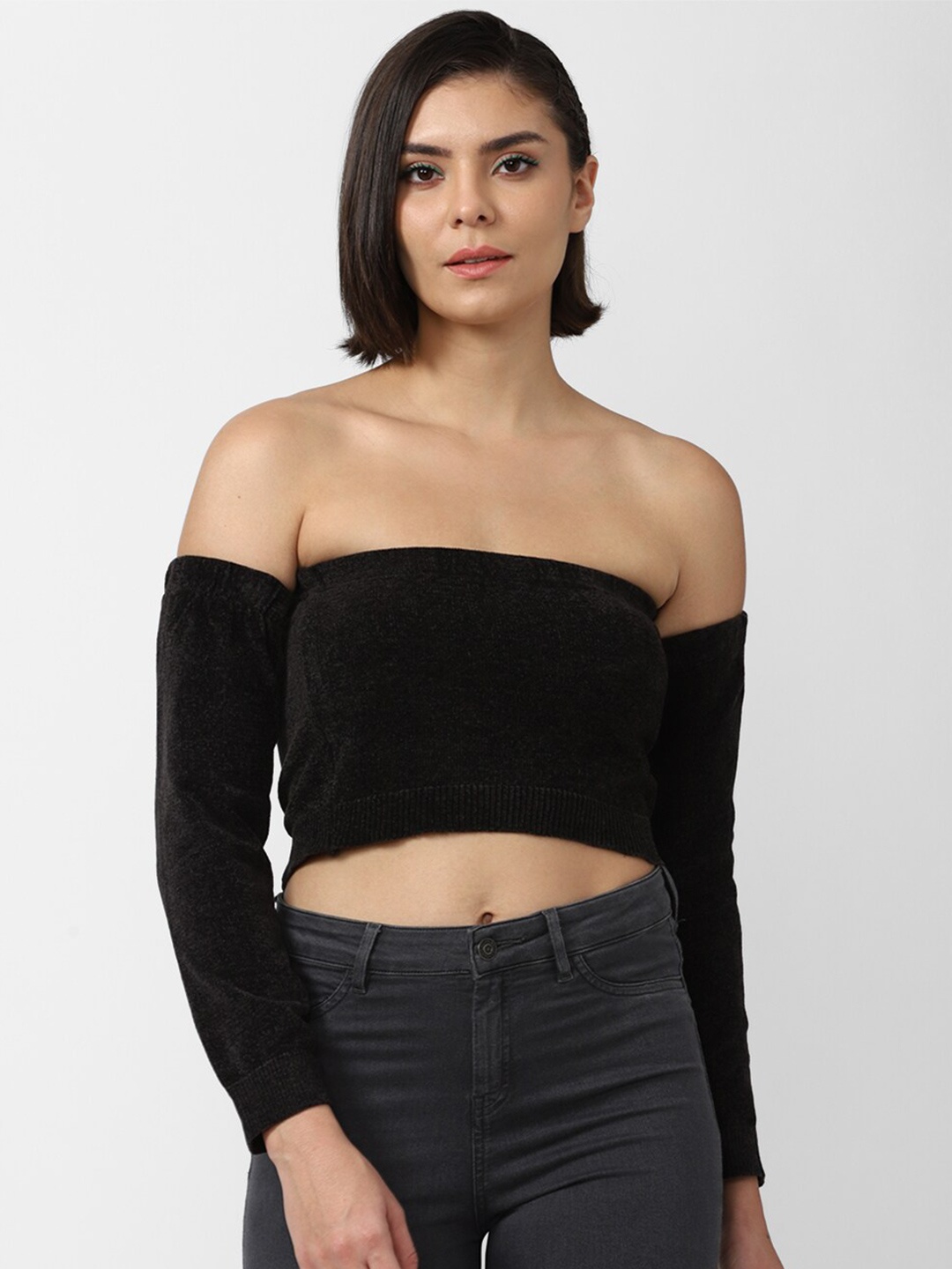 

FOREVER 21 Off-Shoulder Velvet Crop Top, Black