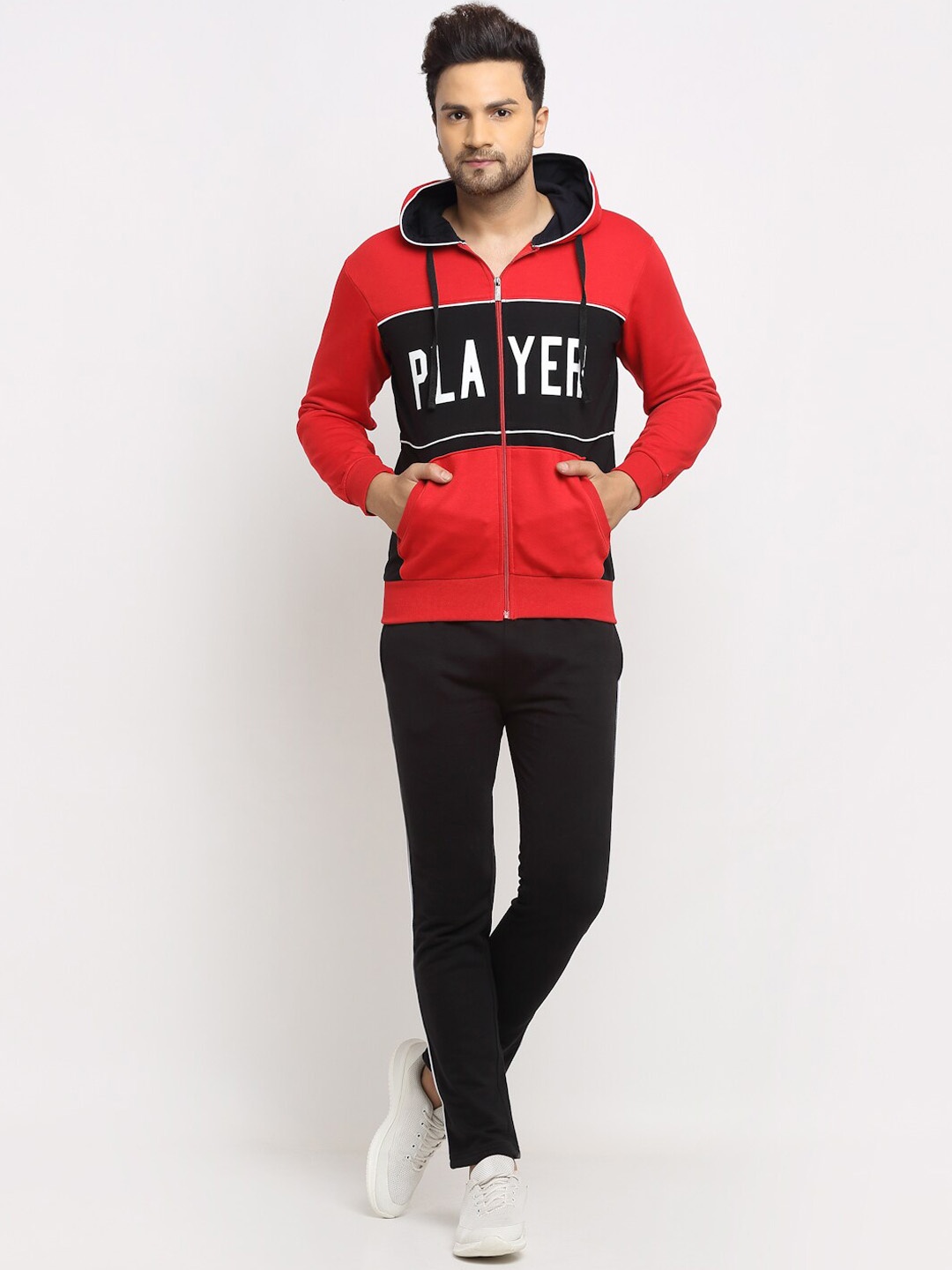 

WILD WEST Men Printed Hooded Tracksuit, Red