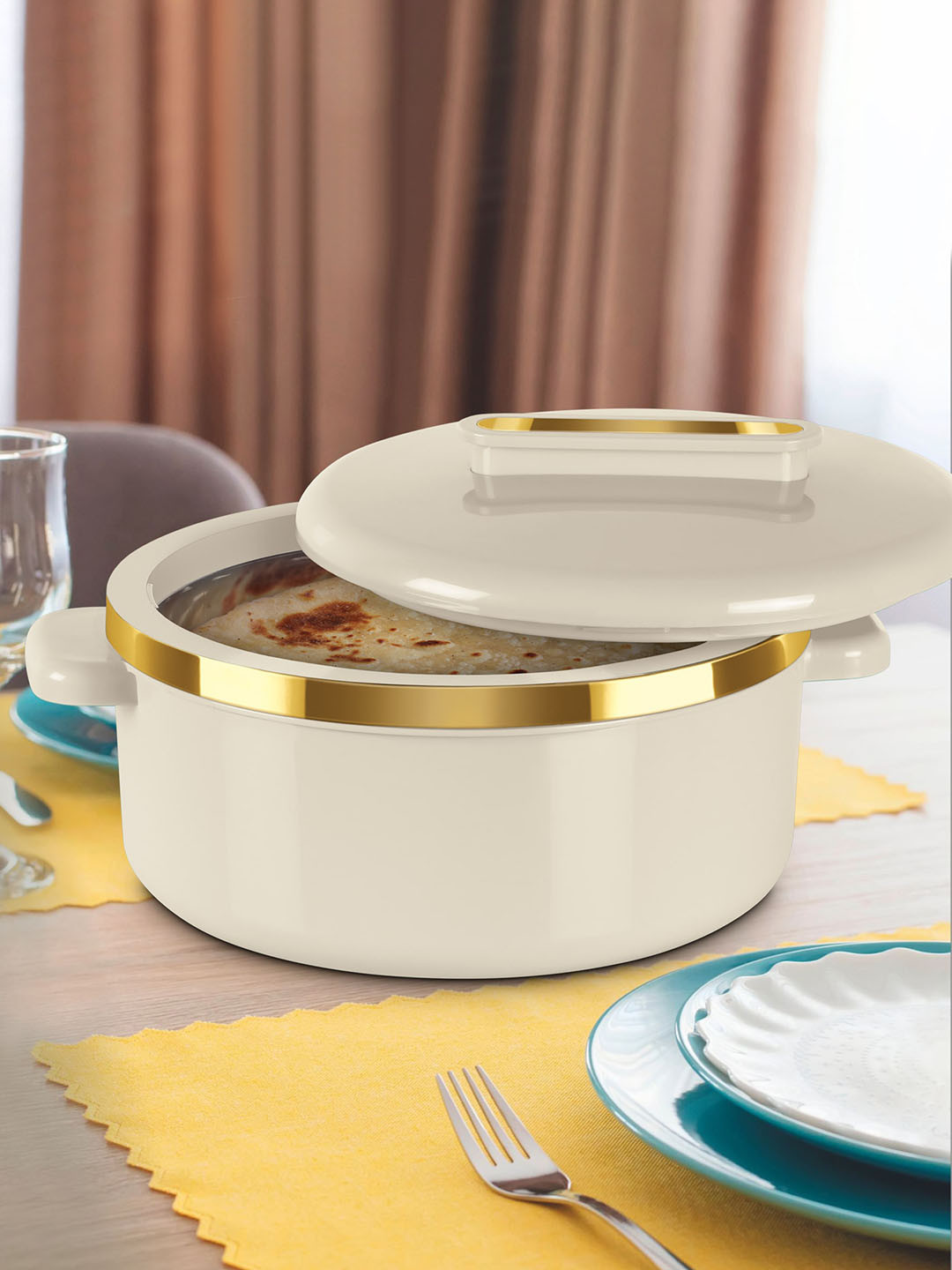 

Milton Curve 1000 Ivory Inner Stainless Steel Casserole 840 ml, Cream