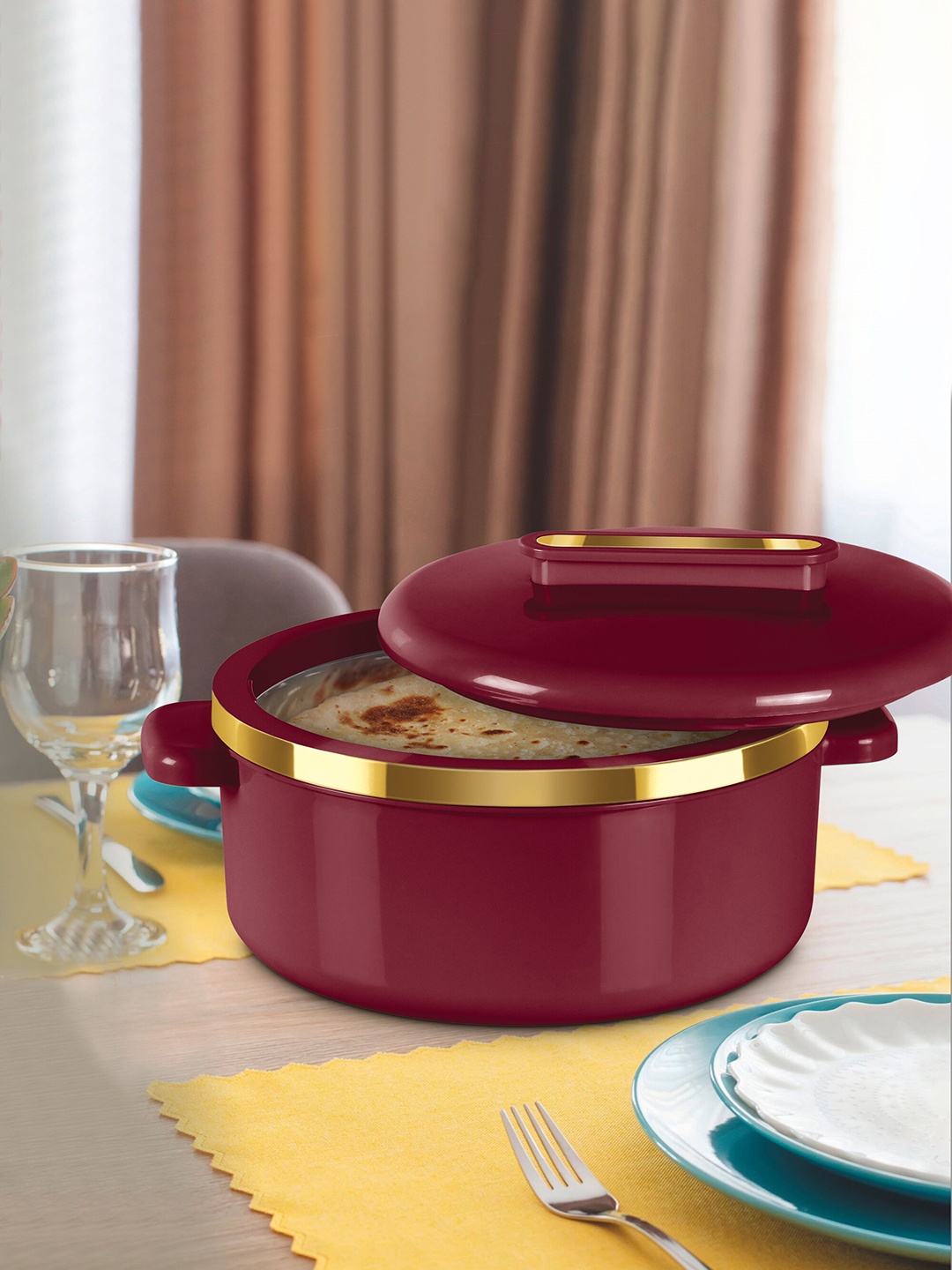 

Milton Curve 2500 Maroon Inner Stainless Steel Casserole 2.15 L