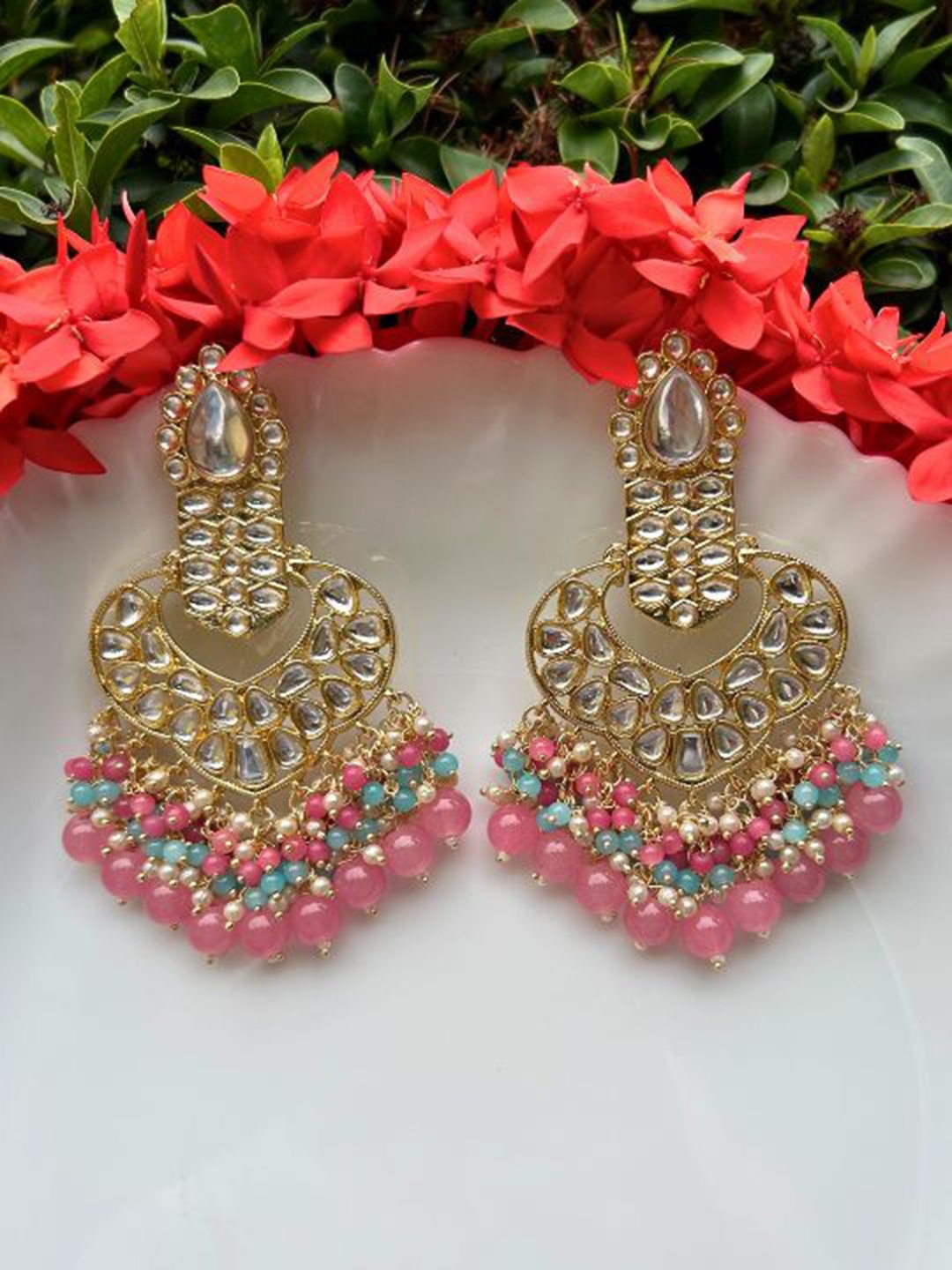 

LAIDA Gold-Plated Contemporary Chandbalis Earrings