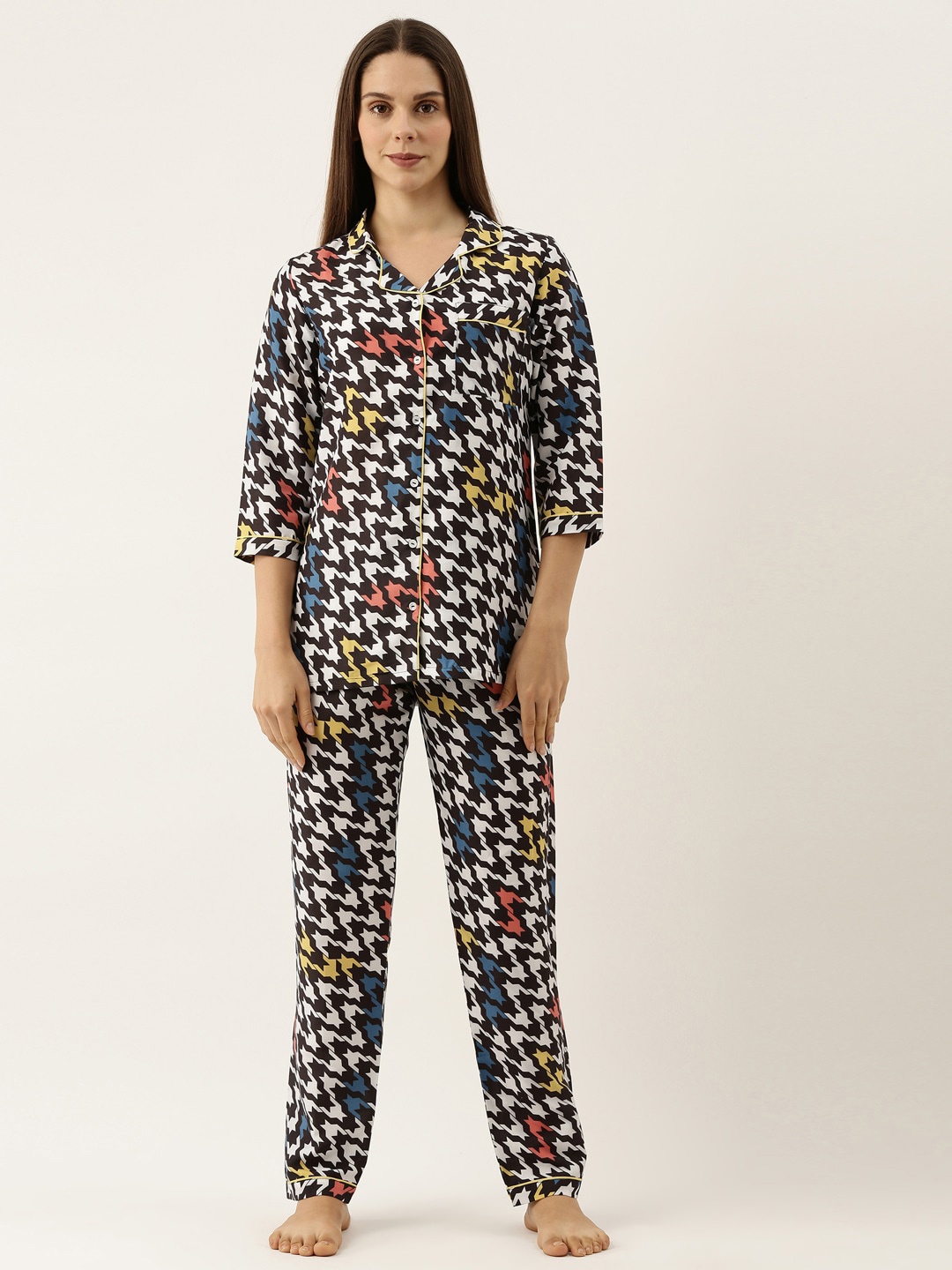 

Bannos Swagger Women Printed Night suit, Black