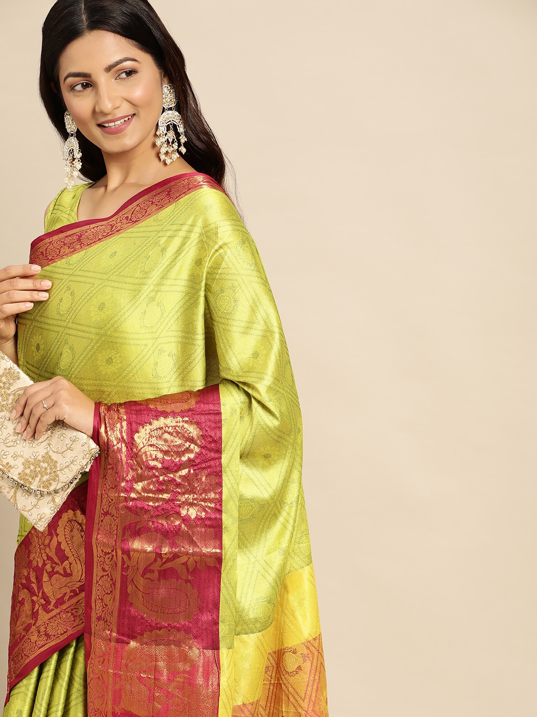 

nirja Fab Ethnic Motifs Silk Cotton Kanjeevaram Saree, Lime green