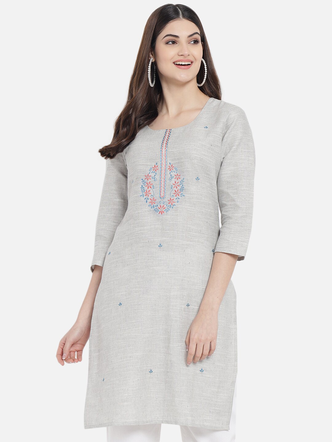 

Meeranshi Floral Embroidered Cotton Kurta, Off white
