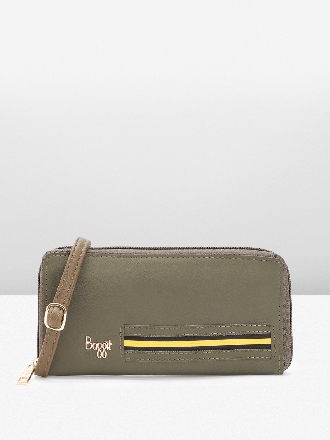 

Baggit Women Solid Zip Around Wallet, Green
