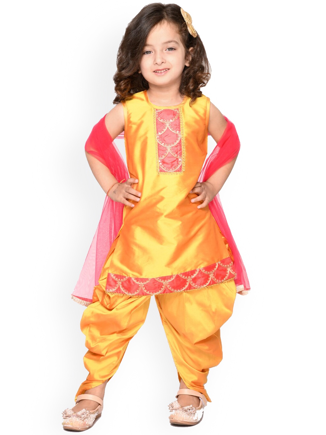 

SAKA DESIGNS Girls Patchwork Kurta With Dhoti Pants & Dupatta, Mustard