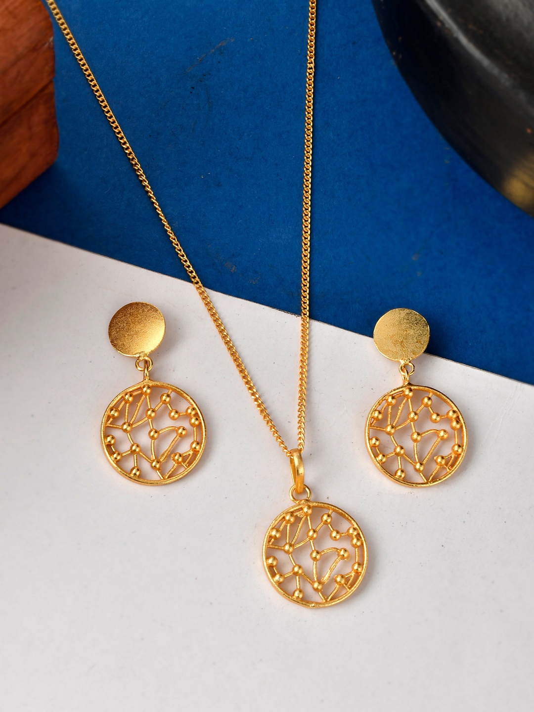 

Silvermerc Designs Contemporary Gold-Plated Jewellery Set