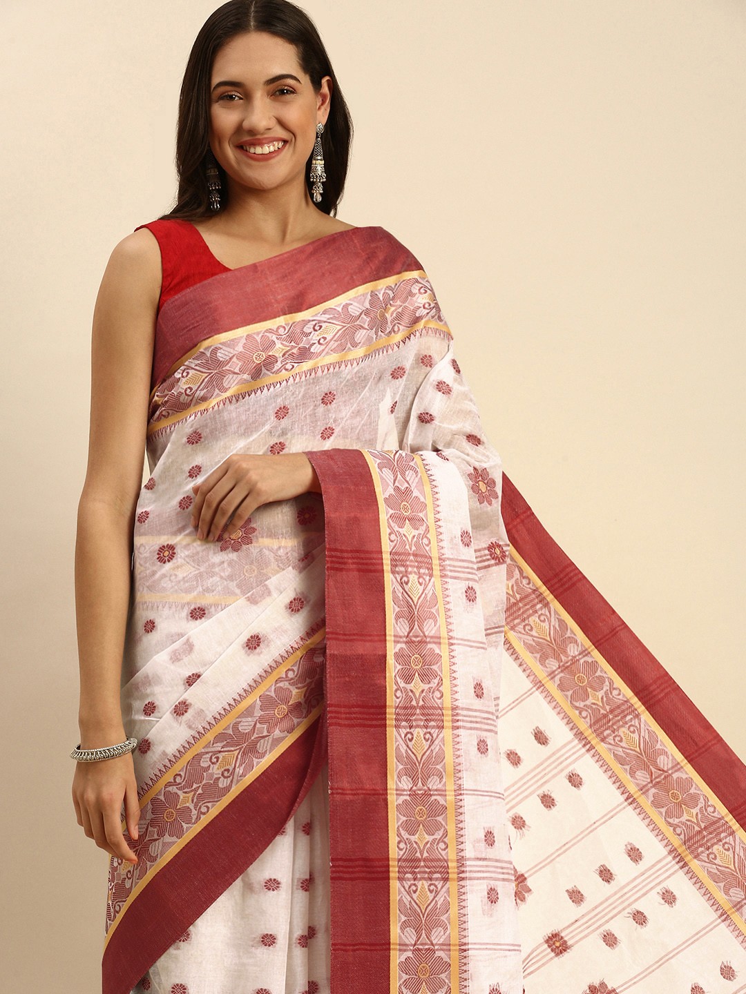 

DESH BIDESH Woven Design Pure Cotton Taant Saree, White