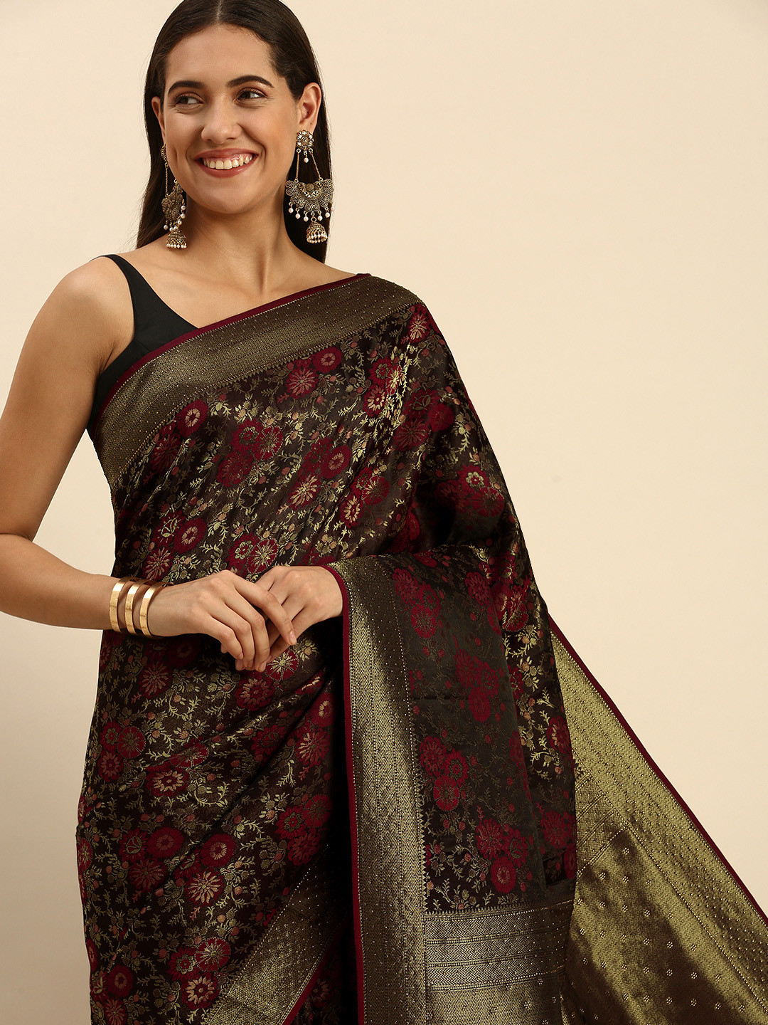 

MOHEY Woven Design Art Silk Saree, Maroon