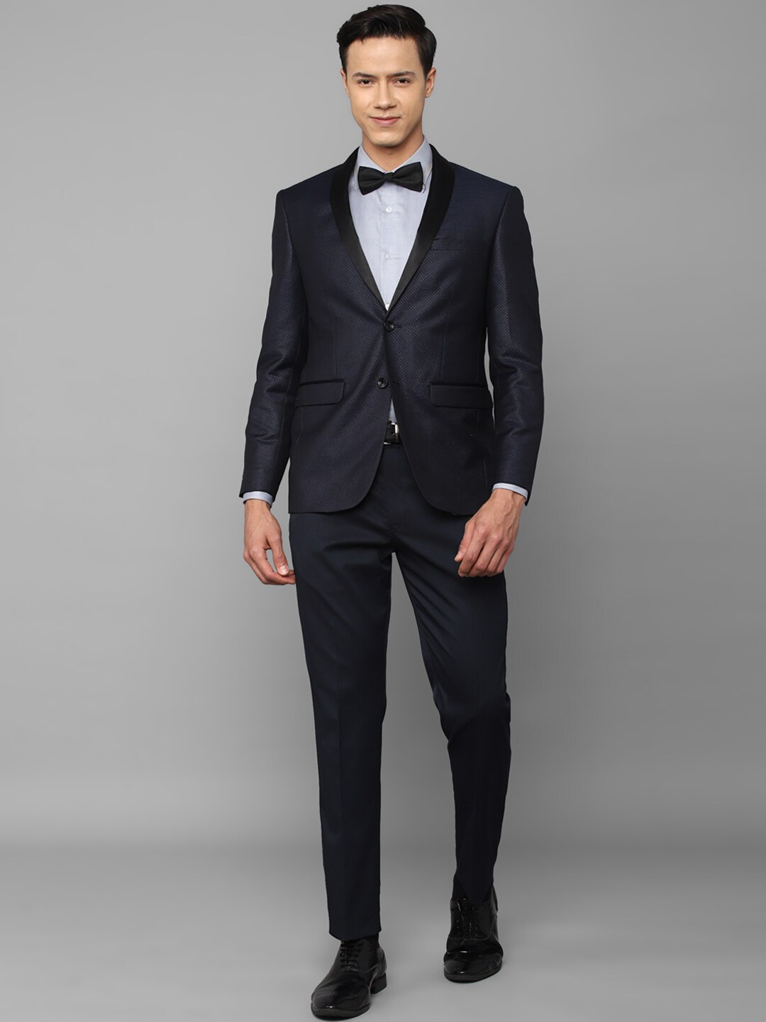 

Allen Solly Men Slim-Fit Single Breasted Suits, Navy blue