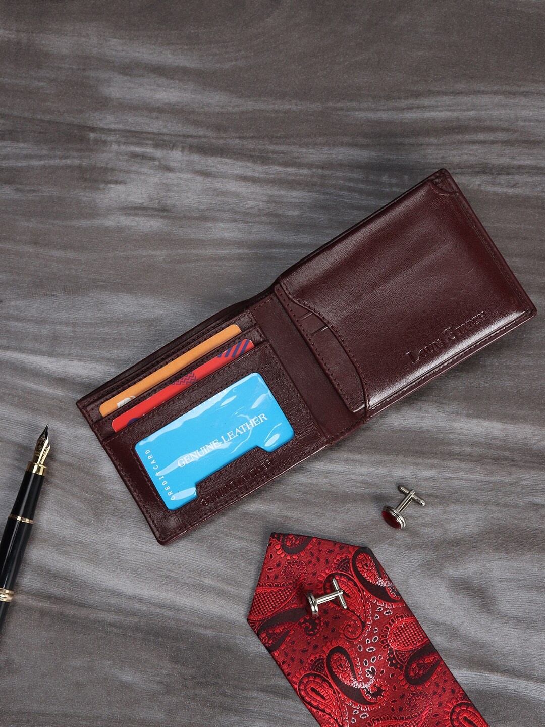 

LOUIS STITCH Men Leather Two Fold Wallet, Maroon