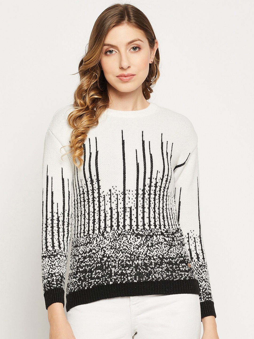 

Duke Women Printed Acrylic Pullover, White