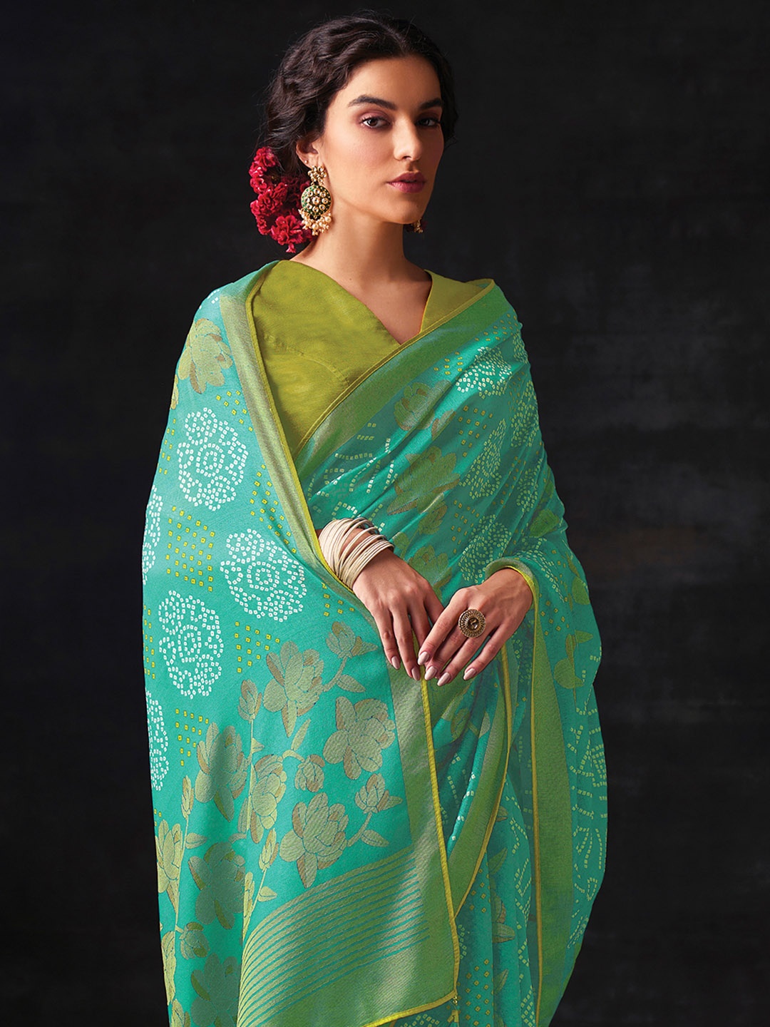 

KARAGIRI Floral Brasso Saree, Red