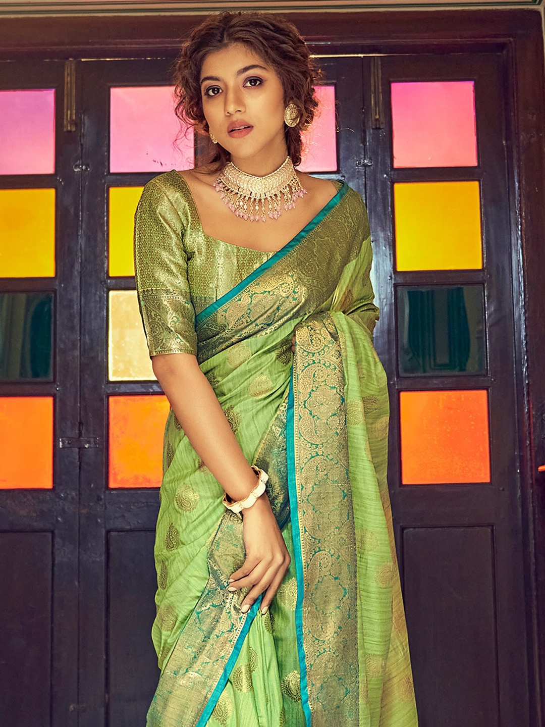 

KARAGIRI Ethnic Motifs Zari Silk Blend Tussar Saree, Green