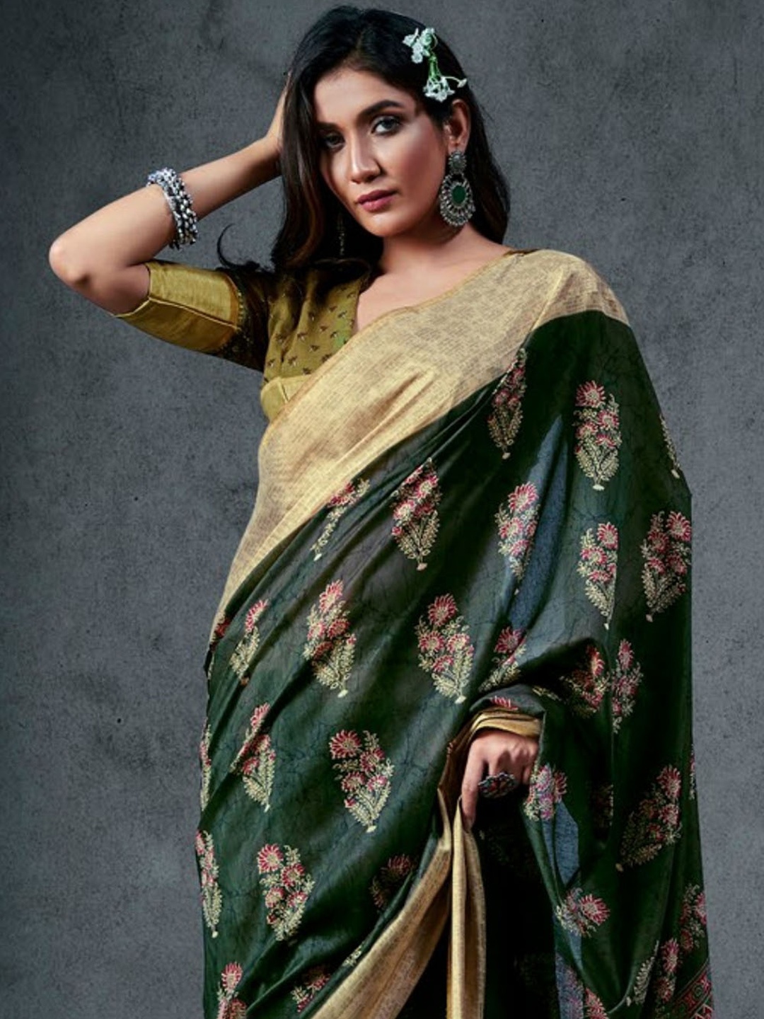 

KARAGIRI Floral Saree, Green