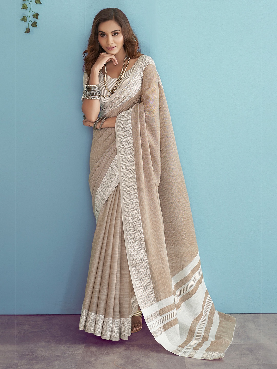 

KARAGIRI Beige & Off White Linen Blend Saree