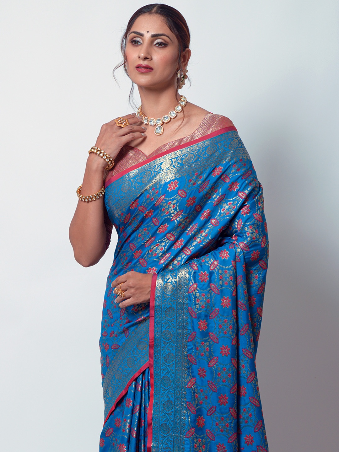 

KARAGIRI Woven Design Zari Silk Blend Patola Saree, Blue