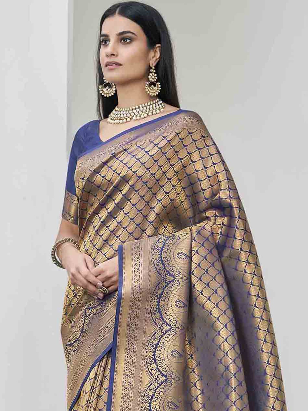 

KARAGIRI Ethnic Motifs Zari Silk Blend Kanjeevaram Saree, Purple