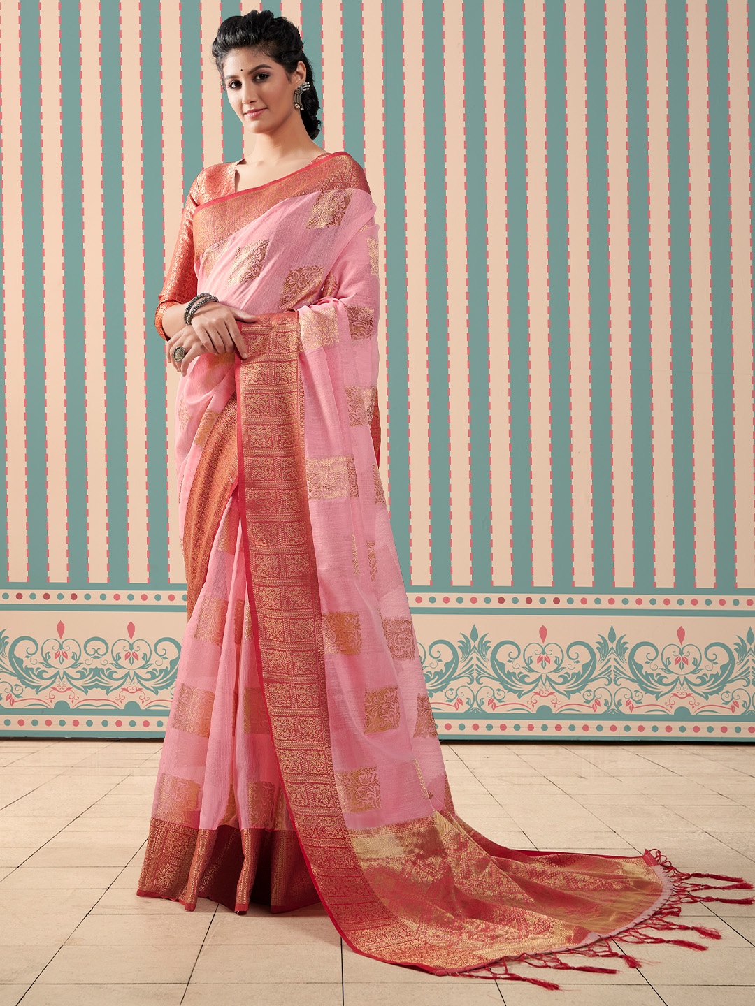 

KARAGIRI Woven Design Zari Silk Blend Banarasi Saree, Pink