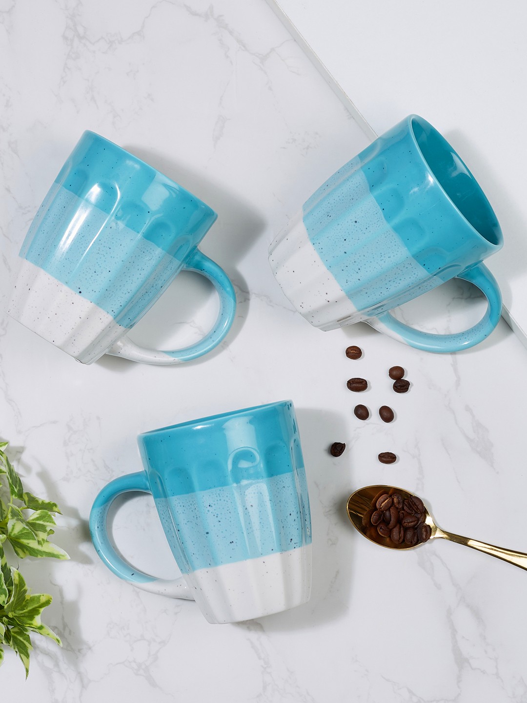

HomeTown Blue & White Set of 3 Printed Ceramic Glossy Mugs 320ml Each