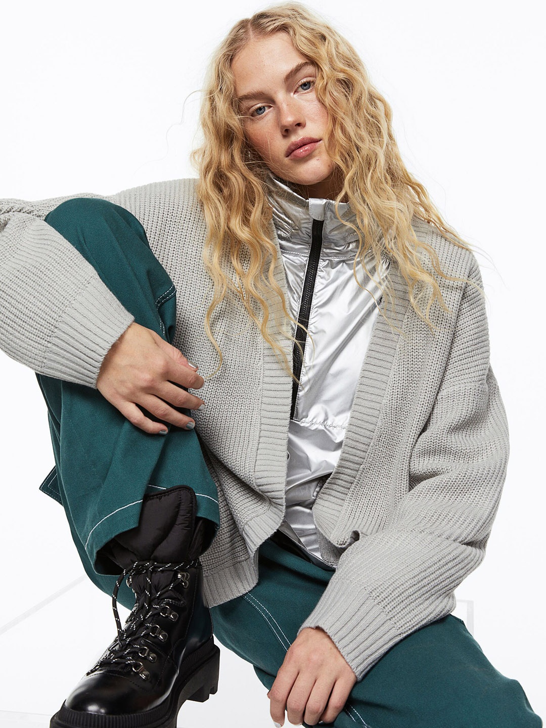 

H&M V-Neck Ribbed Cardigan, Grey