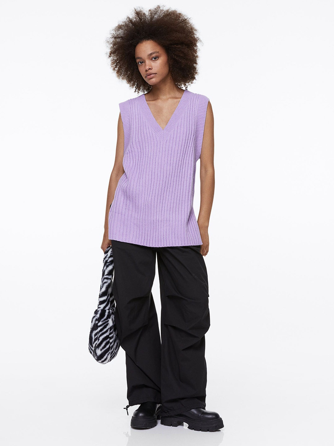 

H&M V-Neck Oversized Rib-Knit Acrylic Sweater Vest, Purple