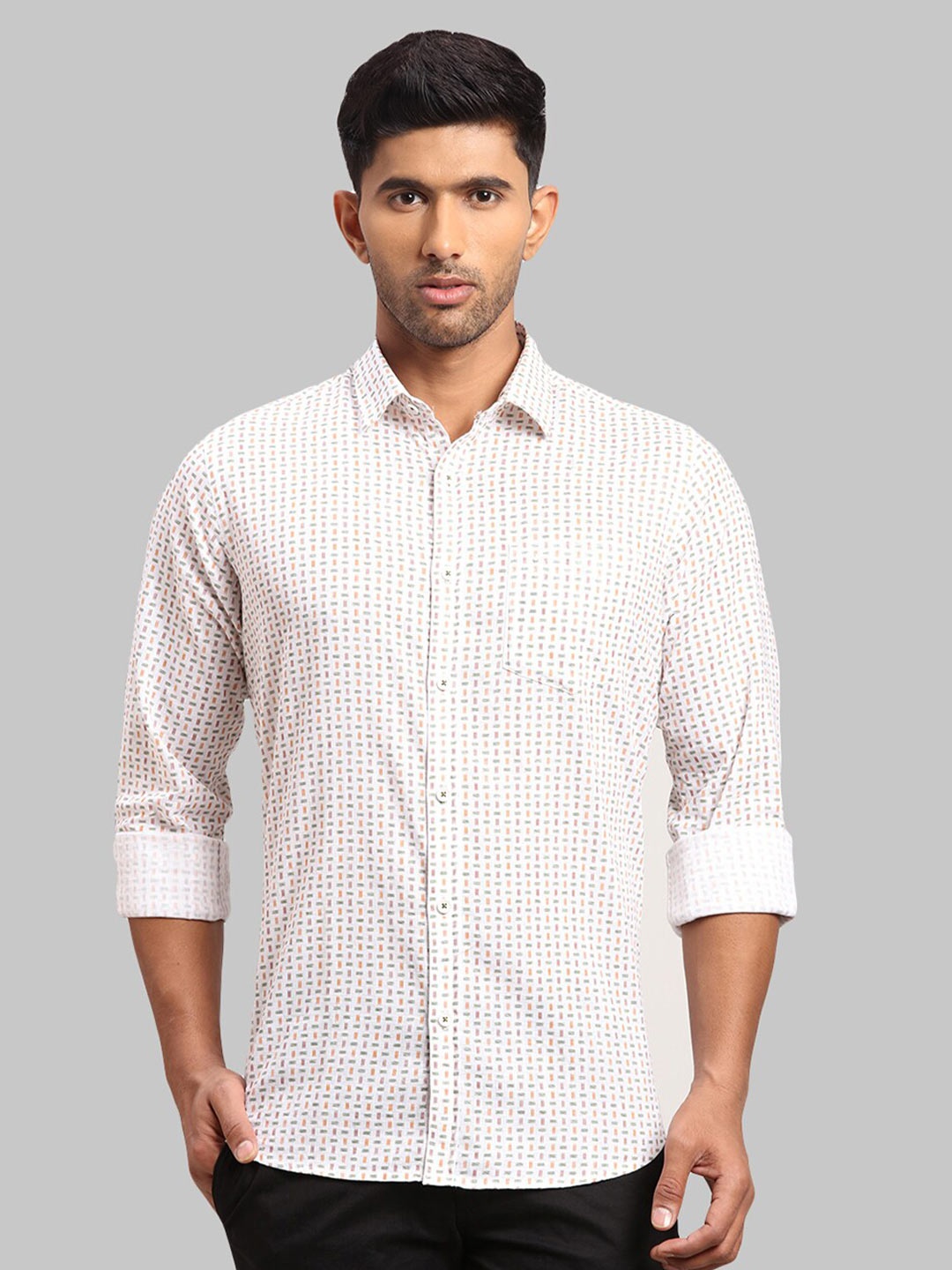 

ColorPlus Men Printed Cotton Casual Shirt, White