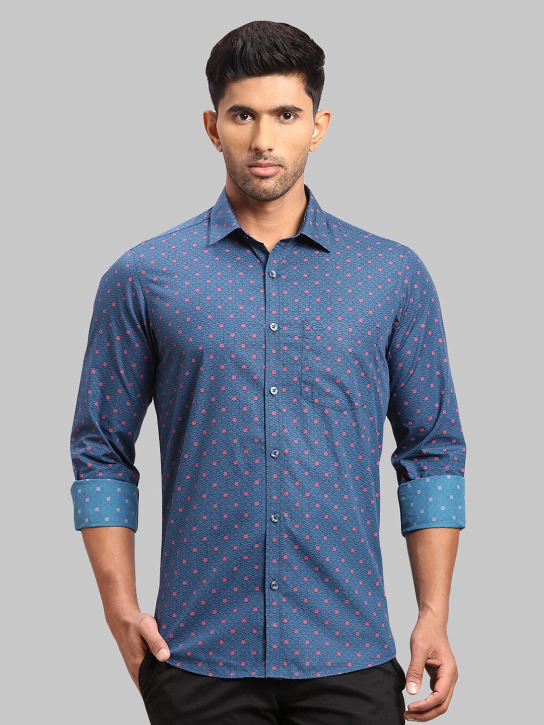 

ColorPlus Men Printed Cotton Casual Shirt, Blue