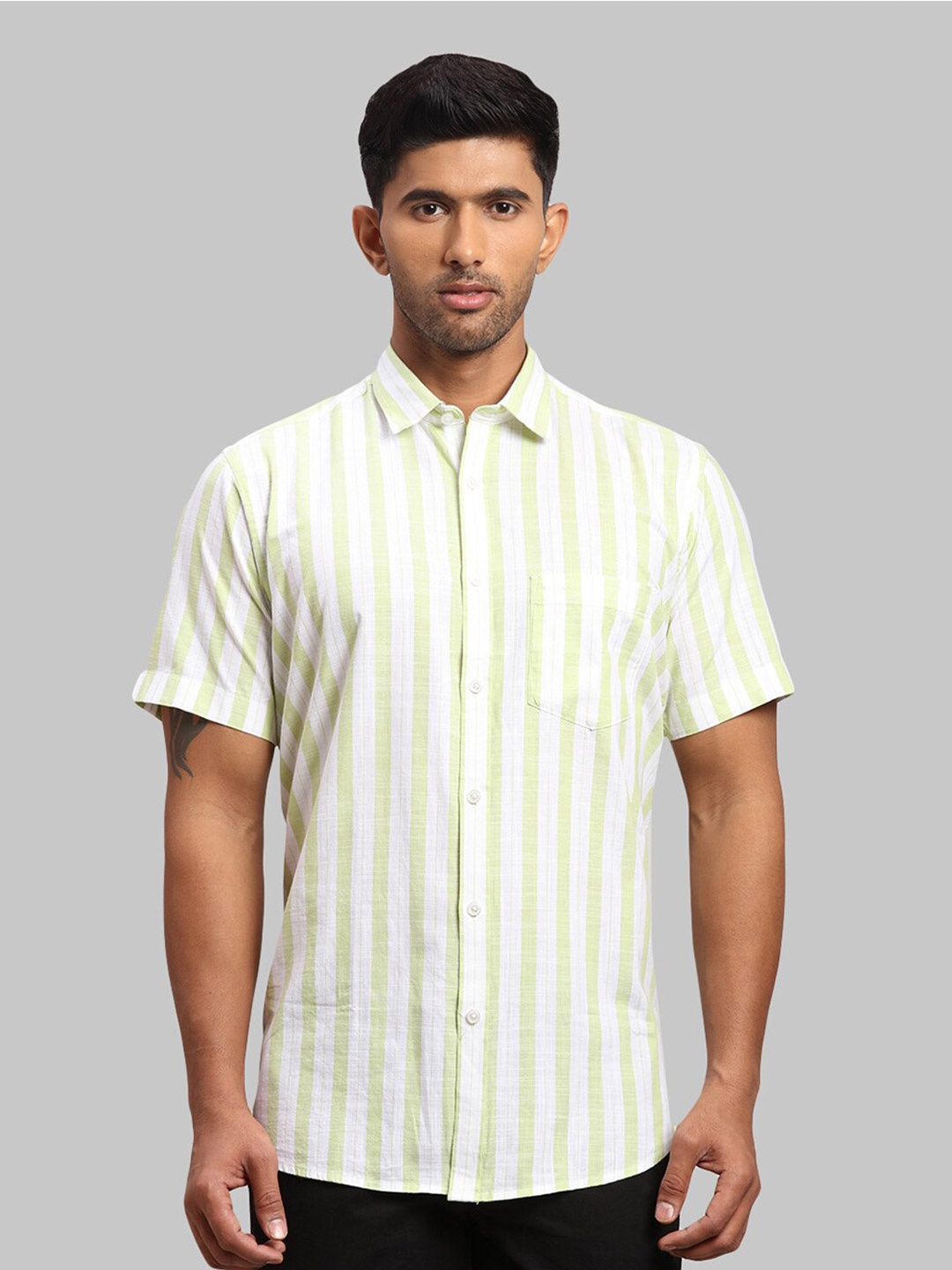 

ColorPlus Men Striped Cotton Tailored Fit Casual Shirt, Green