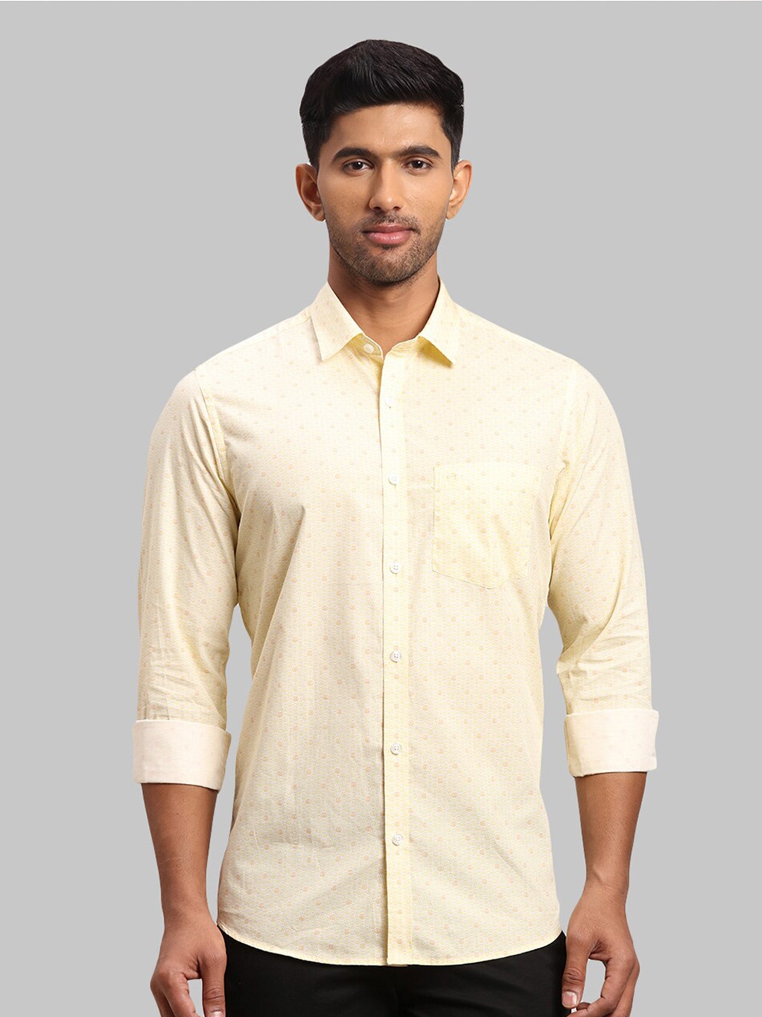 

ColorPlus Men Printed Cotton Casual Shirt, Yellow