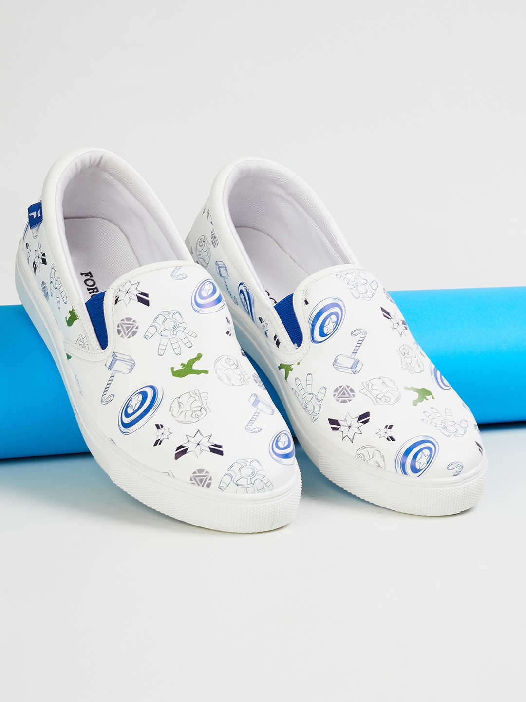 

Forca by Lifestyle Men Printed Slip-On Sneakers, White