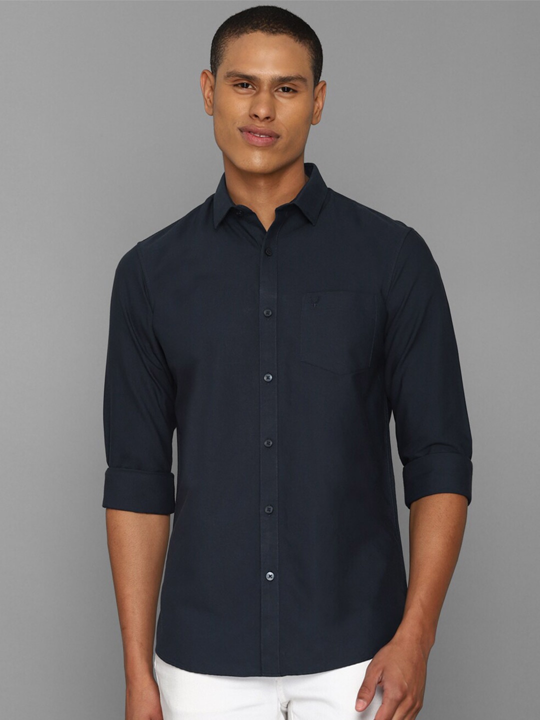 

Allen Solly Men Slim Fit Casual Cotton Shirt, Navy blue