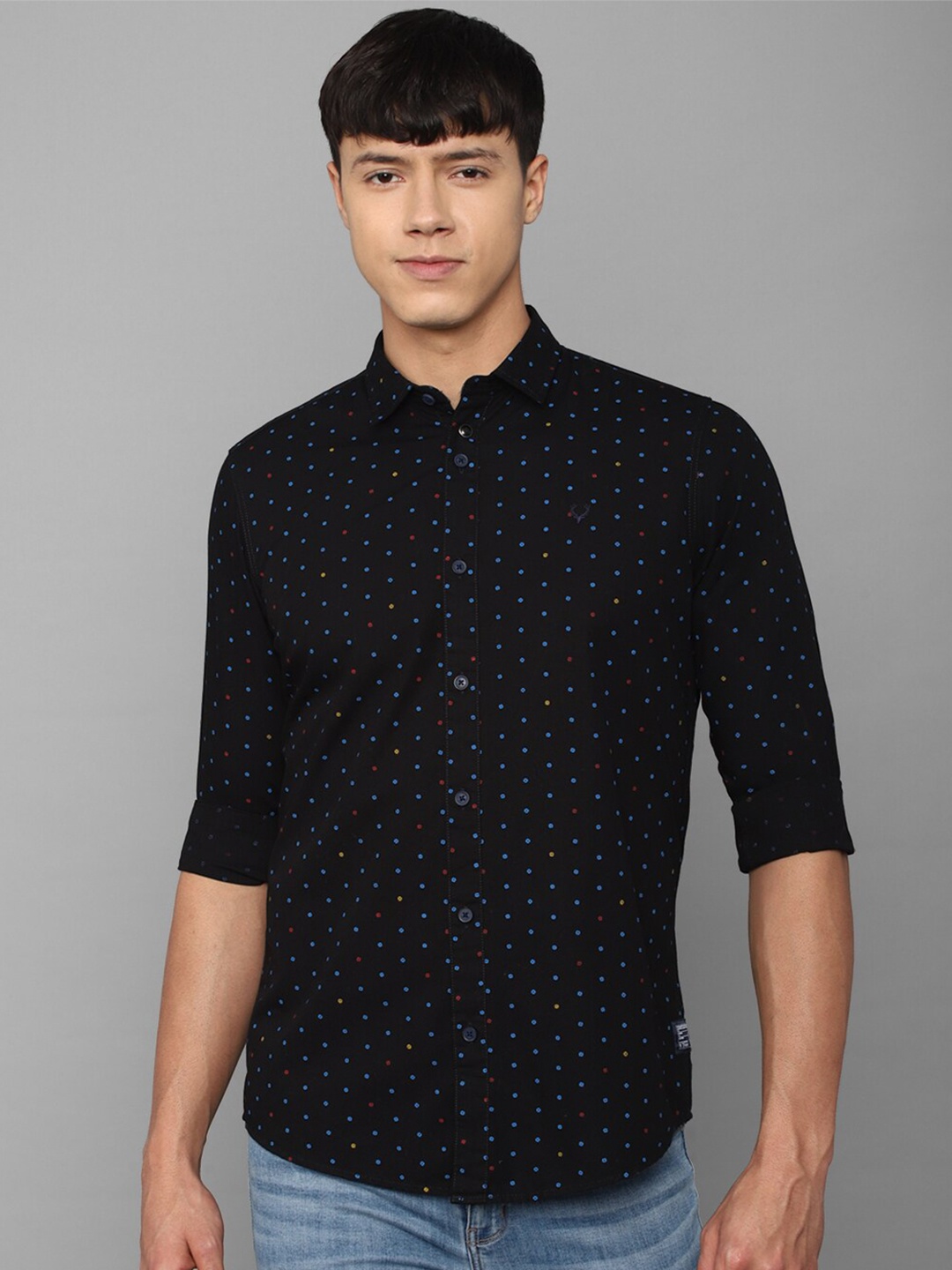 

Allen Solly Sport Men Printed Casual Shirt, Black