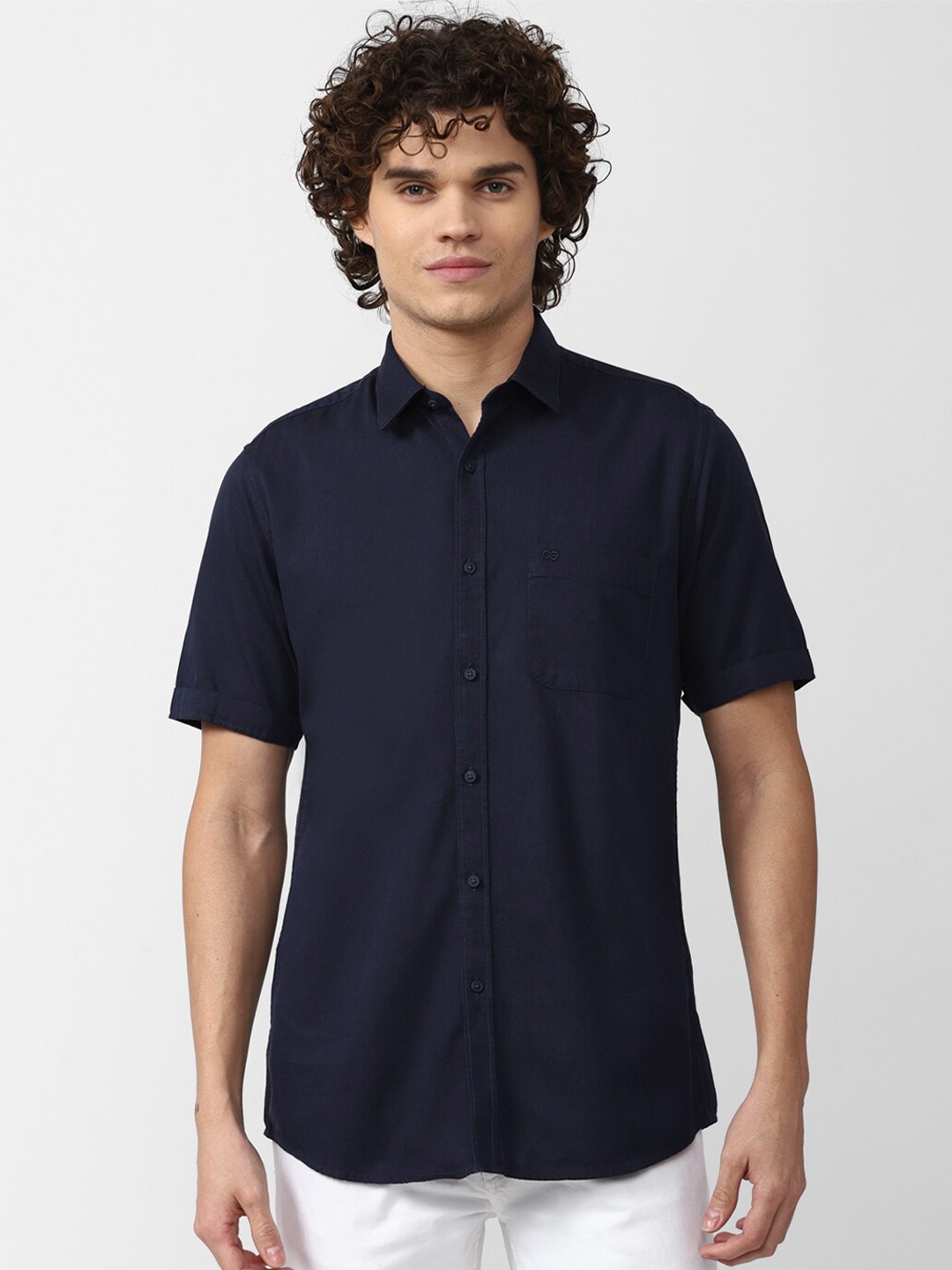

Peter England Casuals Men Cotton Slim Fit Casual Shirt, Navy blue