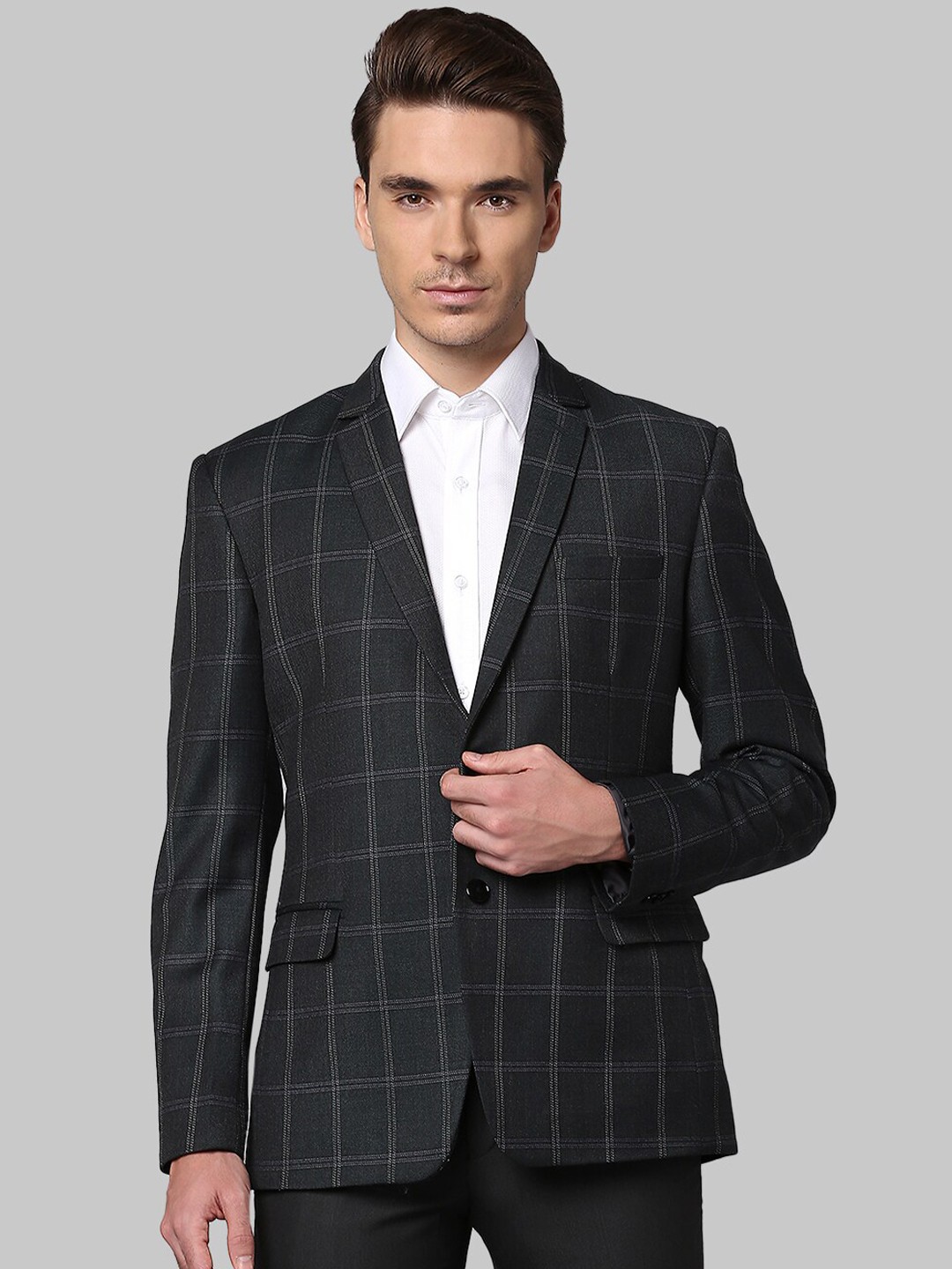 

Park Avenue Men Checked Single Breasted Blazers, Green