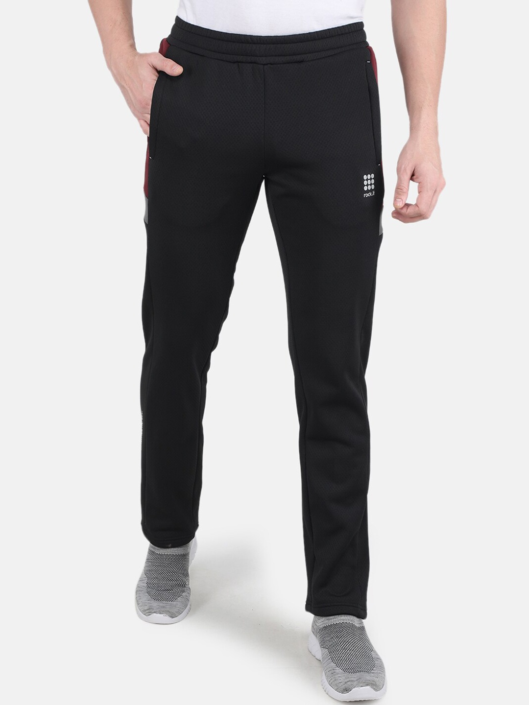 

rock.it Men Track Pants, Black