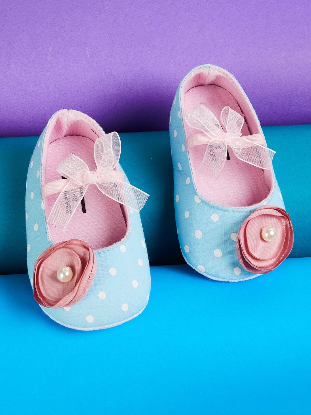 

Fame Forever by Lifestyle Girls Printed Slip-On Sneakers, Blue