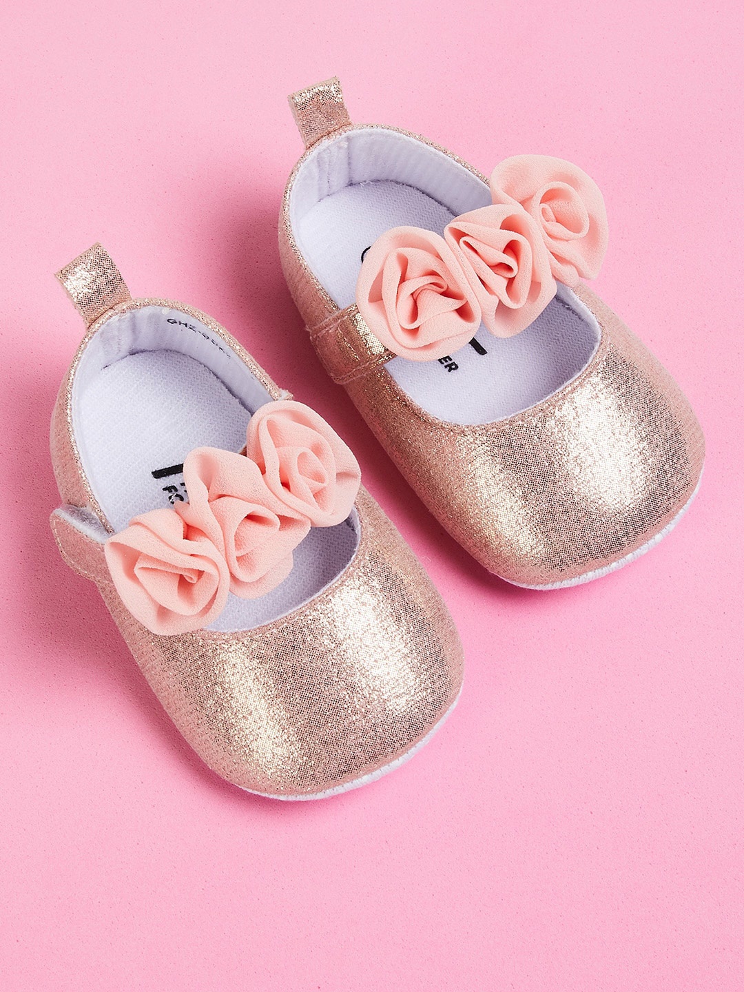 

Fame Forever by Lifestyle Girls Gold-Toned Textured Slip-On Sneakers