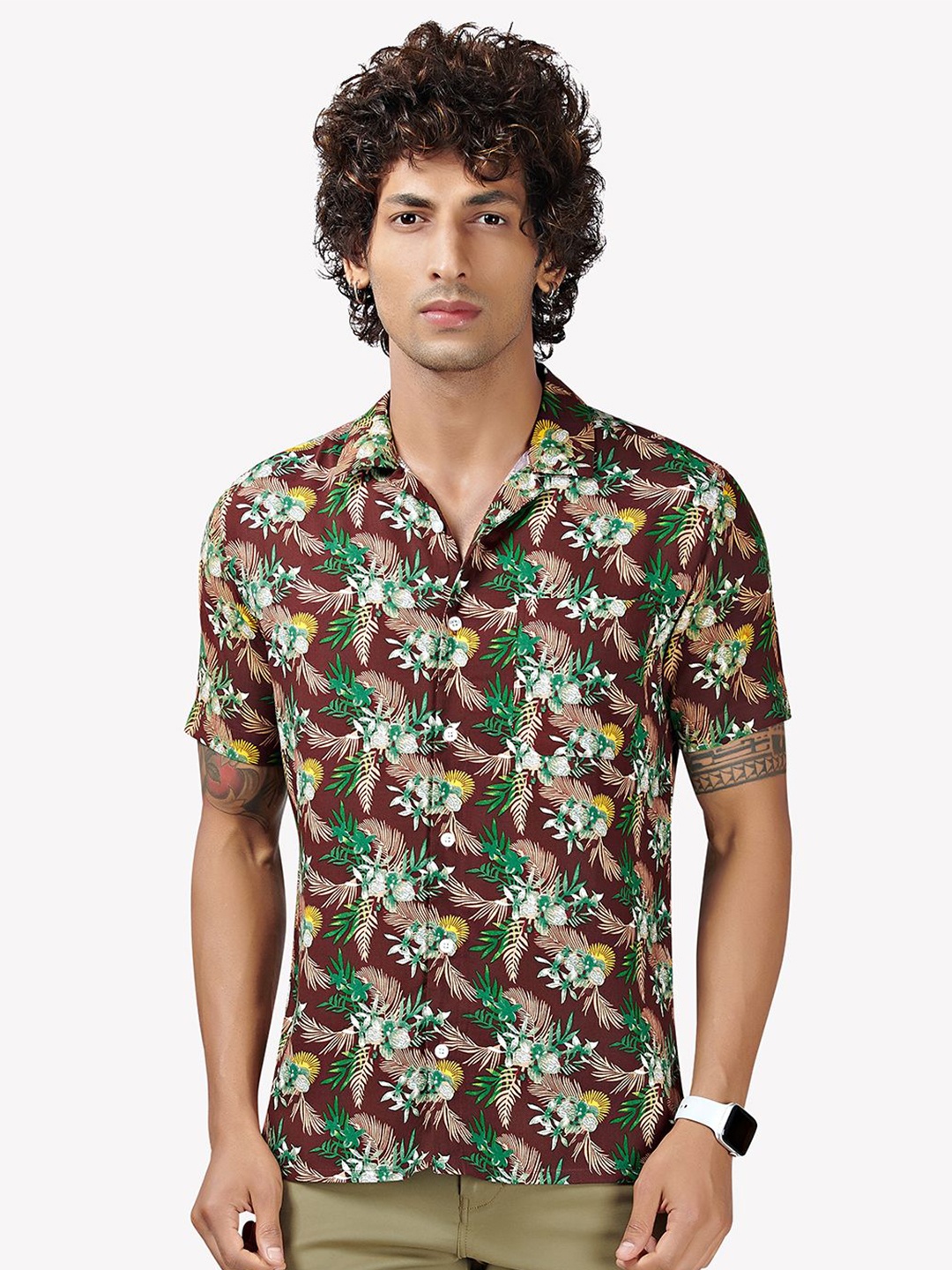 

VASTRADO Men Maroon Comfort Printed Casual Shirt