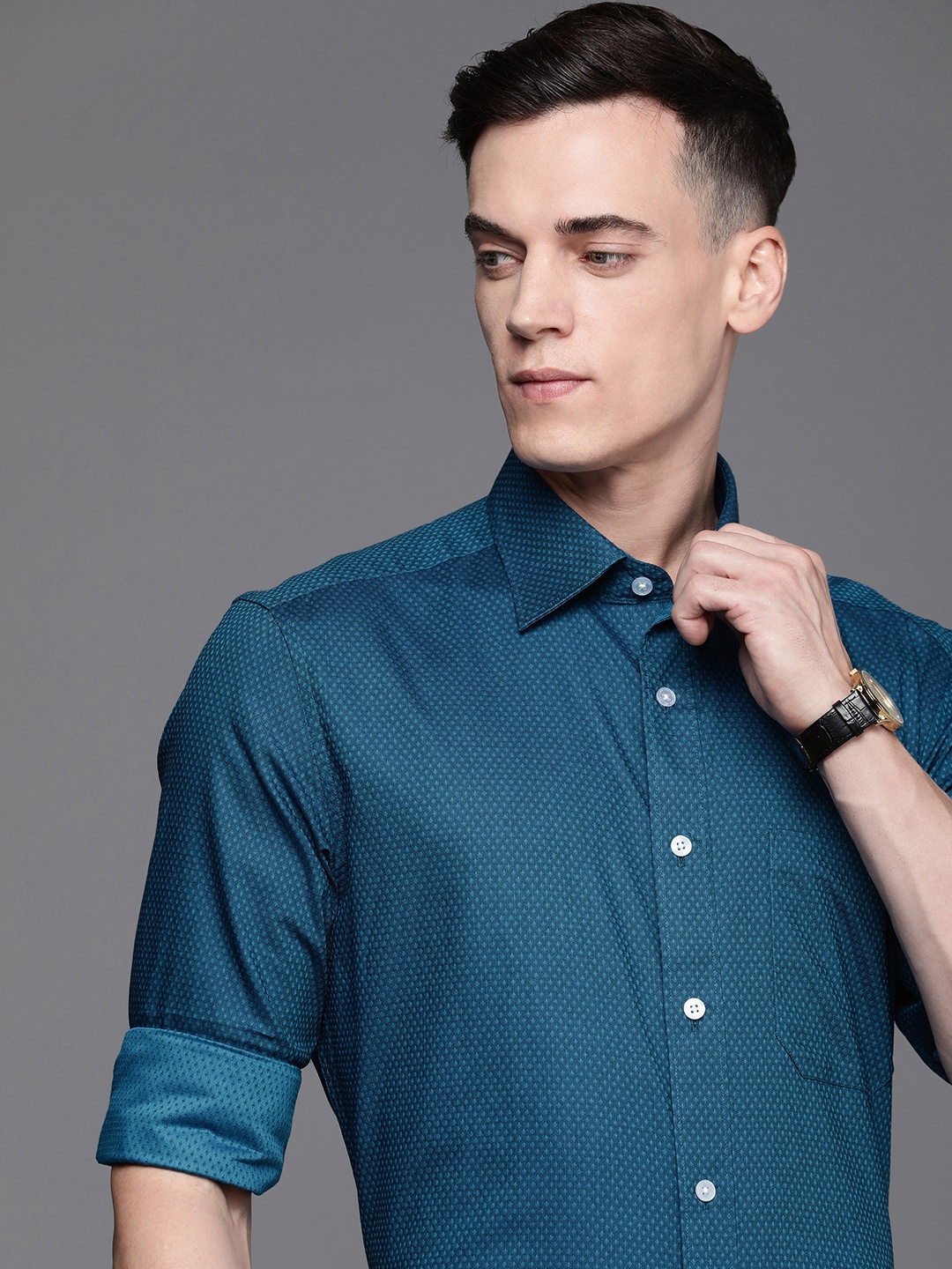 

Louis Philippe Textured Classic Pure Cotton Formal Shirt, Teal