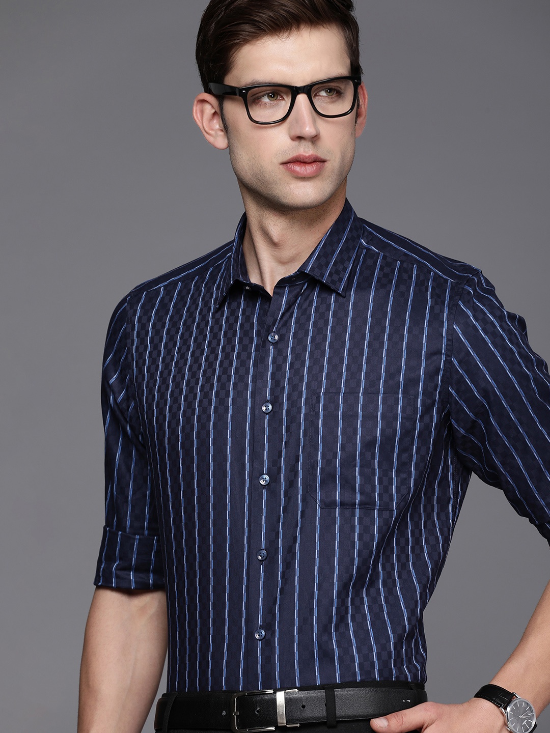 

Louis Philippe Slim Fit Striped Pure Cotton Formal Shirt, Navy blue