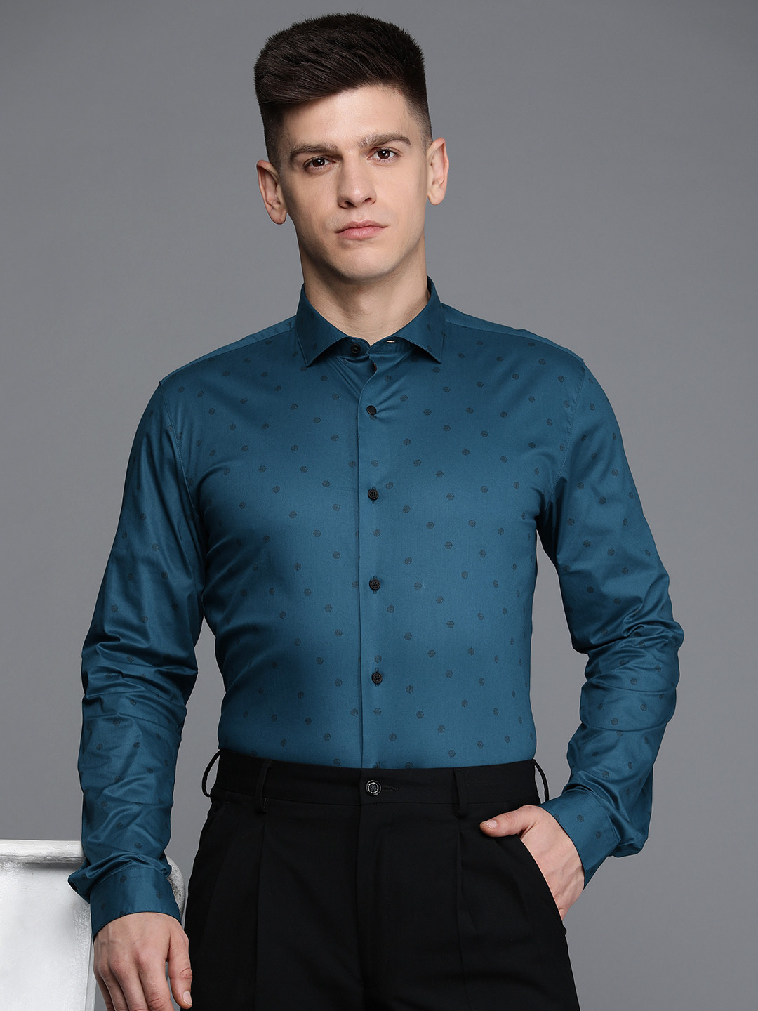 

Louis Philippe Ath.Work Super Slim Fit Geometric Printed Formal Shirt, Teal