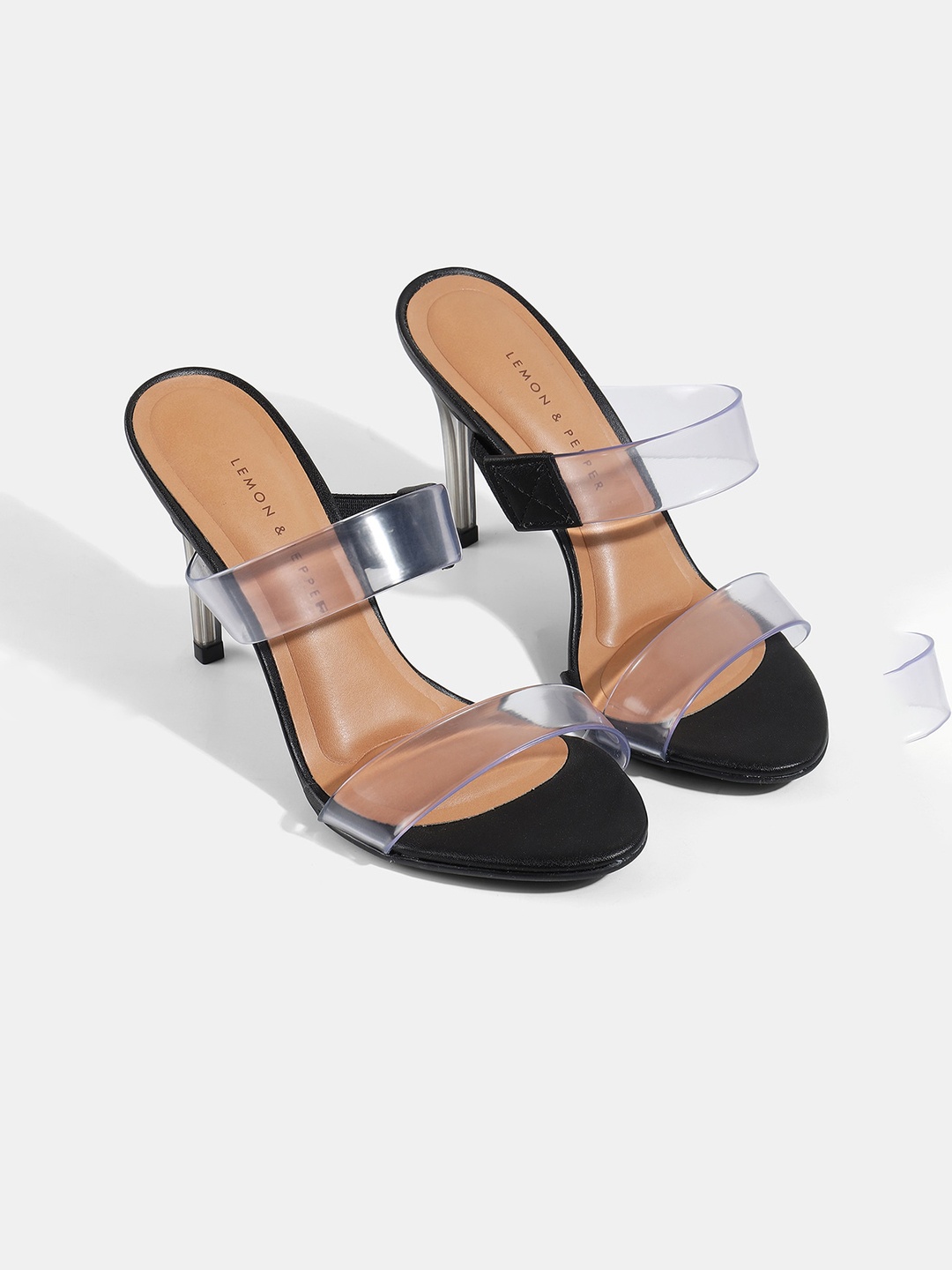 

LEMON & PEPPER Women Slim Heels, Black