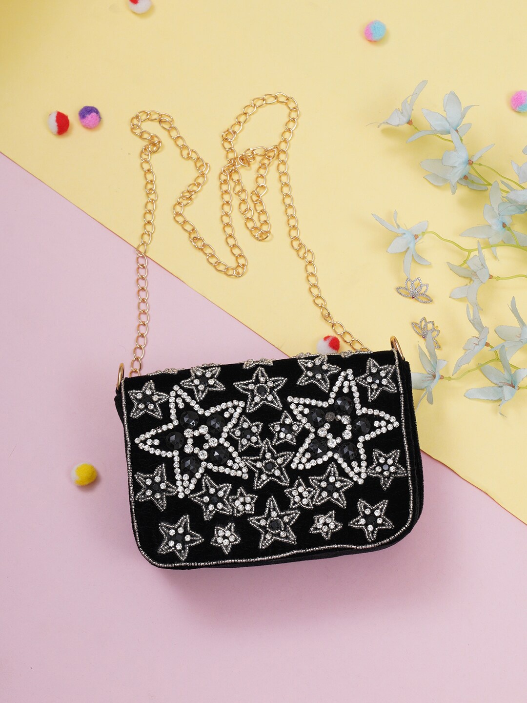 

FABBHUE Black & Silver-Toned Embroidered Box Clutch