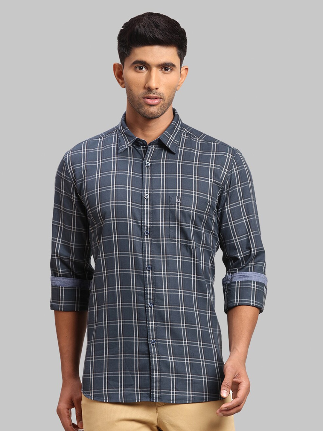 

Parx Men Checked Cotton Slim Fit Casual Shirt, Charcoal