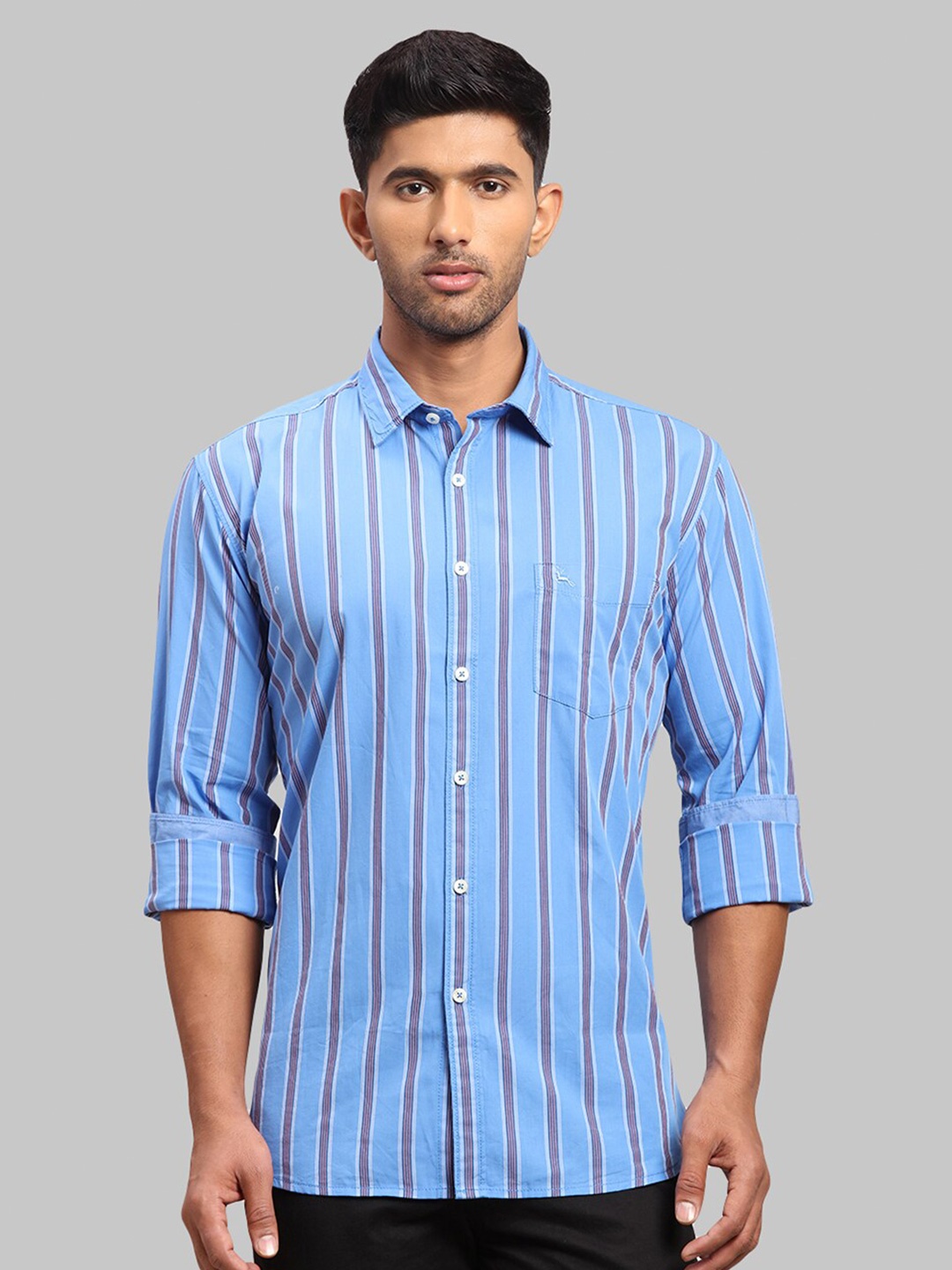 

Parx Men Striped Cotton Slim Fit Casual Shirt, Blue