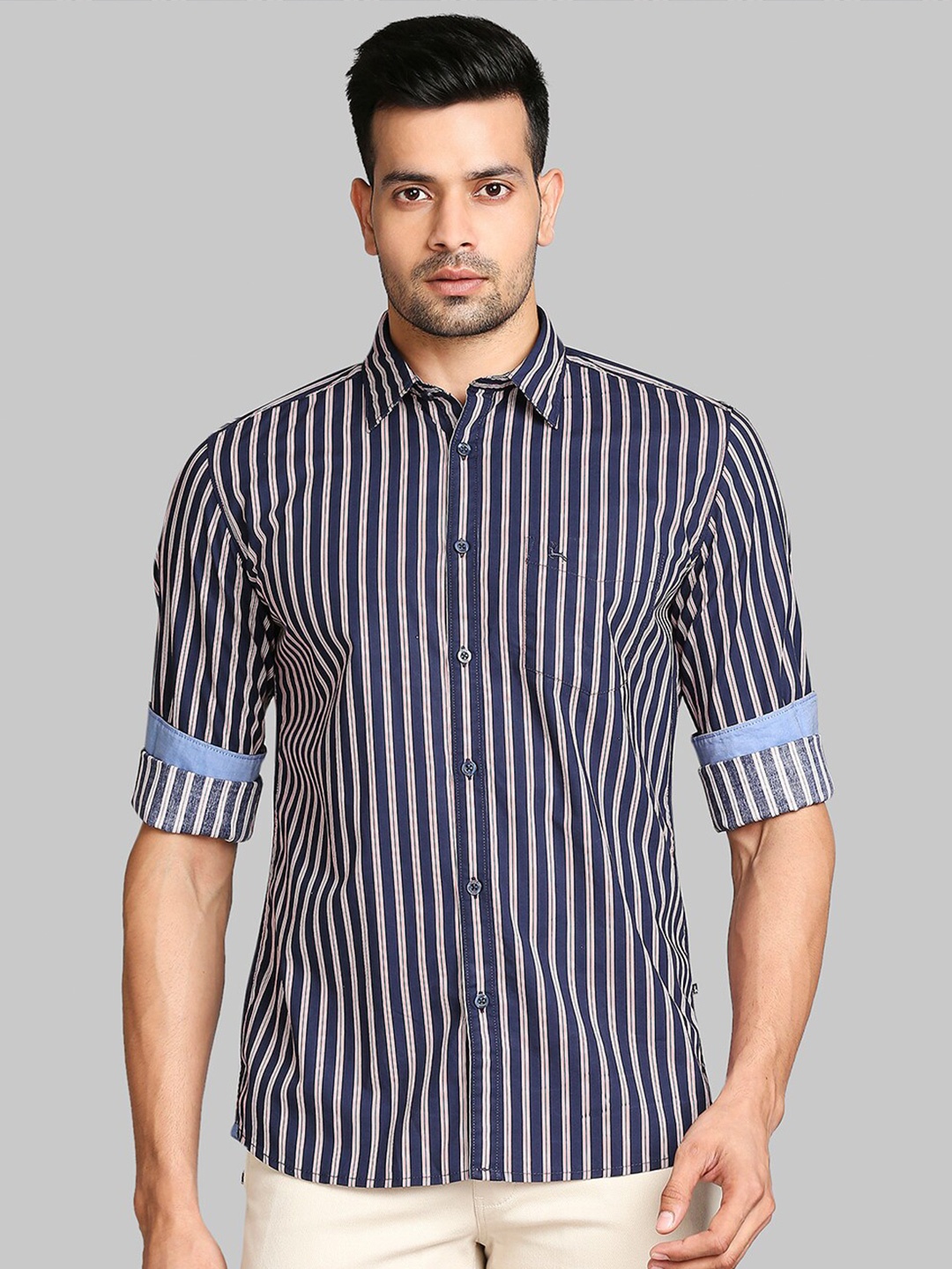

Parx Men Striped Cotton Slim Fit Casual Shirt, Navy blue