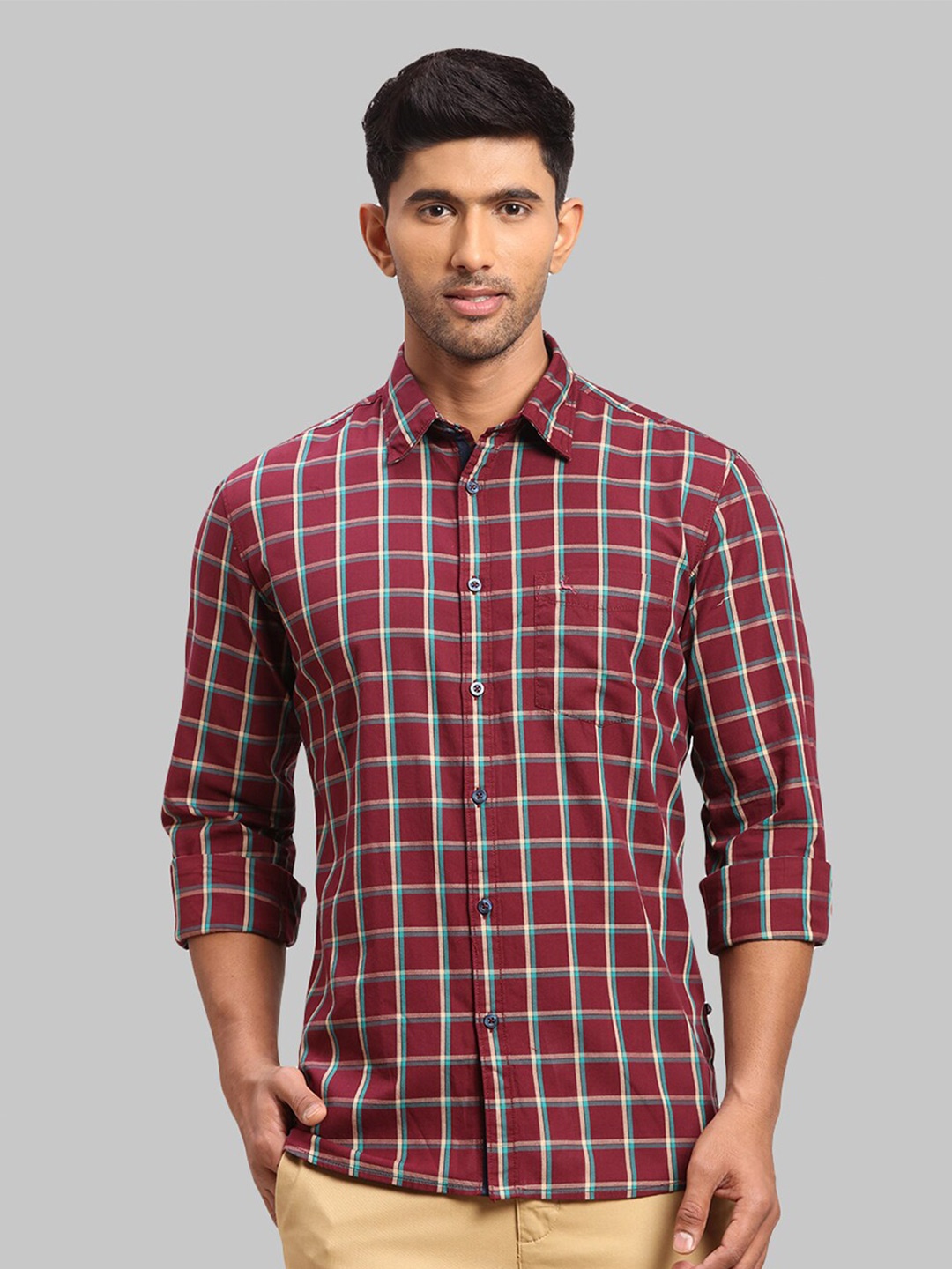 

Parx Men Slim Fit Cotton Checked Casual Shirt, Red